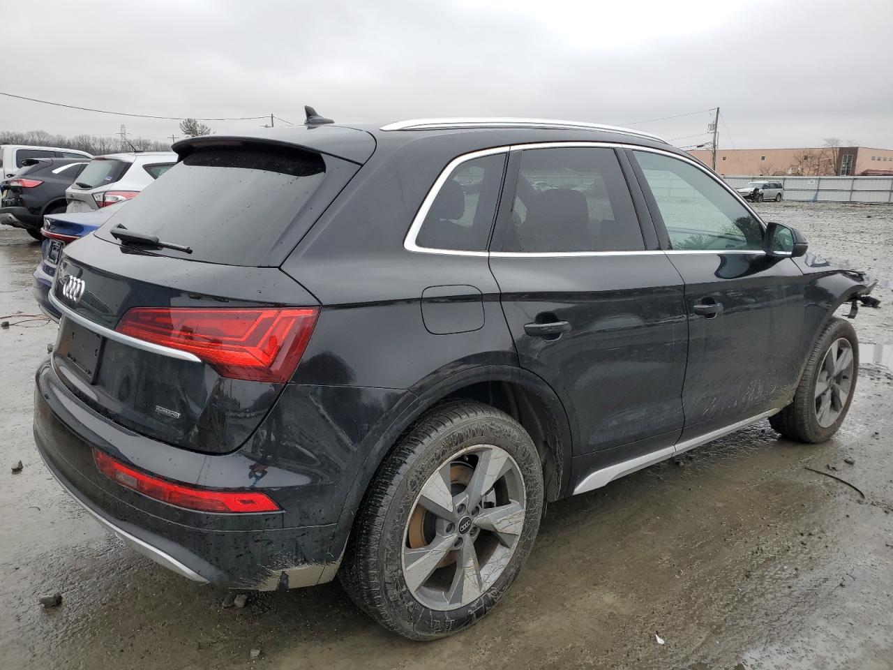 2024 Audi Q5 - Image 3