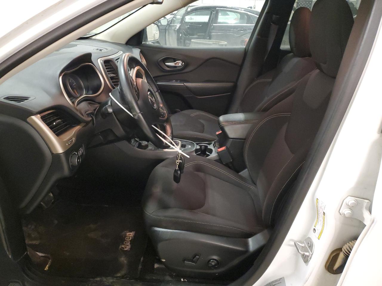 2016 Jeep Grand Cherokee - Image 7
