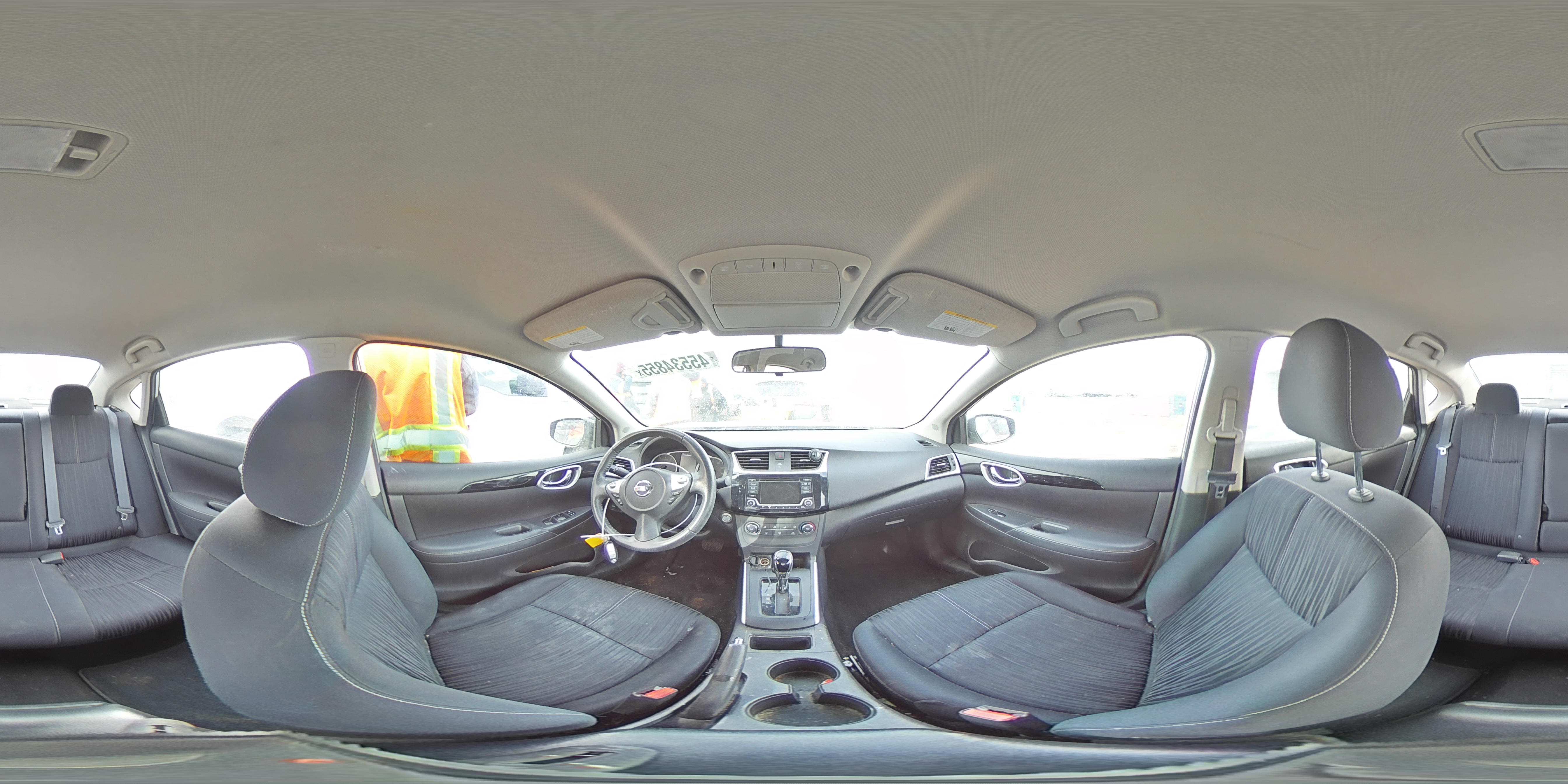2016 Nissan Sentra - Image 13