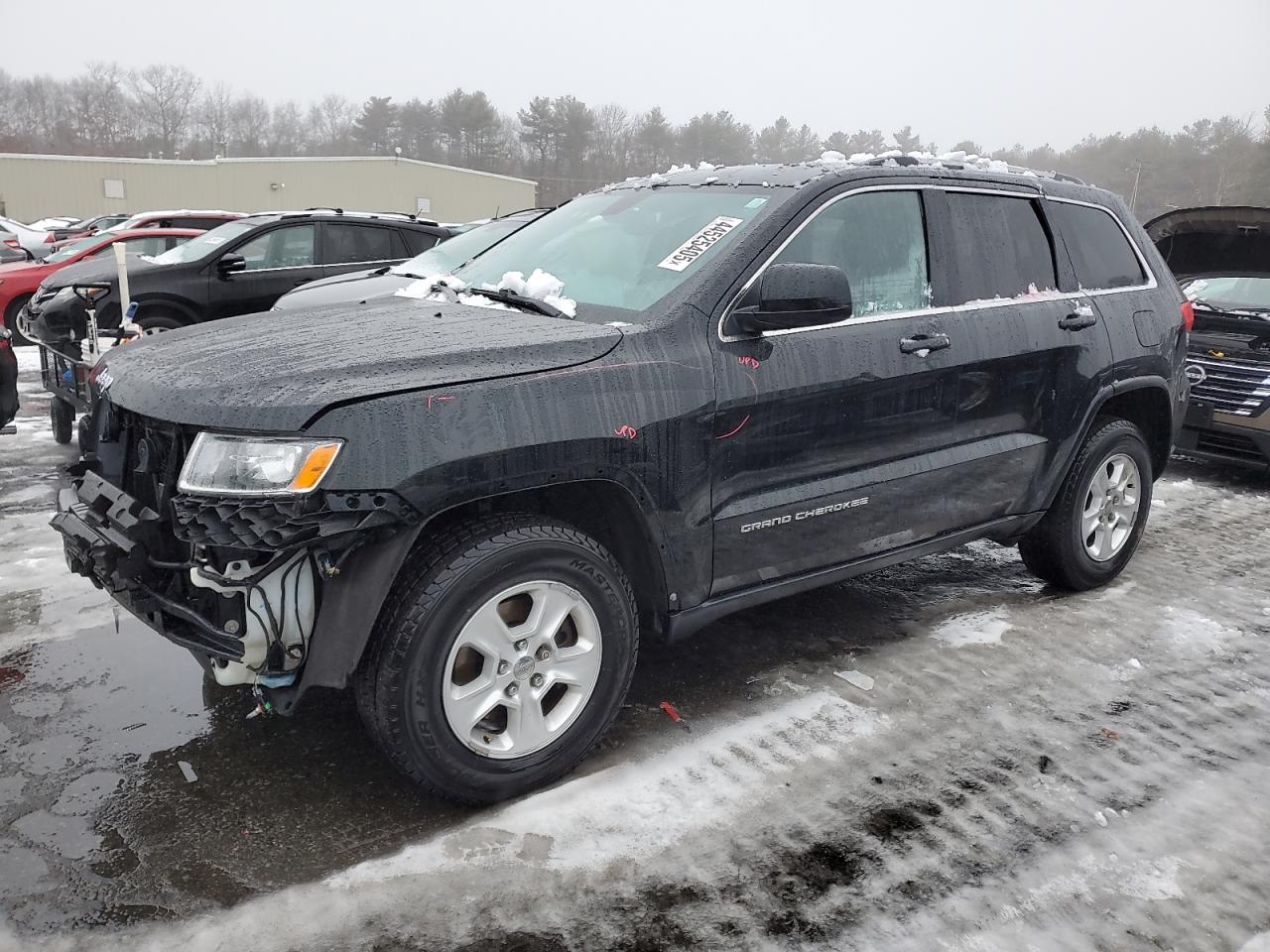 2015 Jeep Grand Cherokee Laredo for Sale in Exeter, RI - Front End