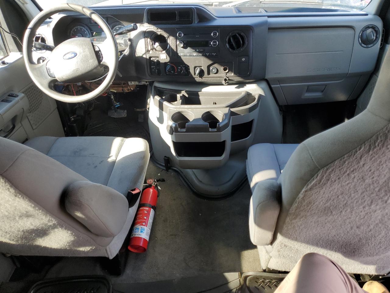 2014 Ford Econoline - Image 8