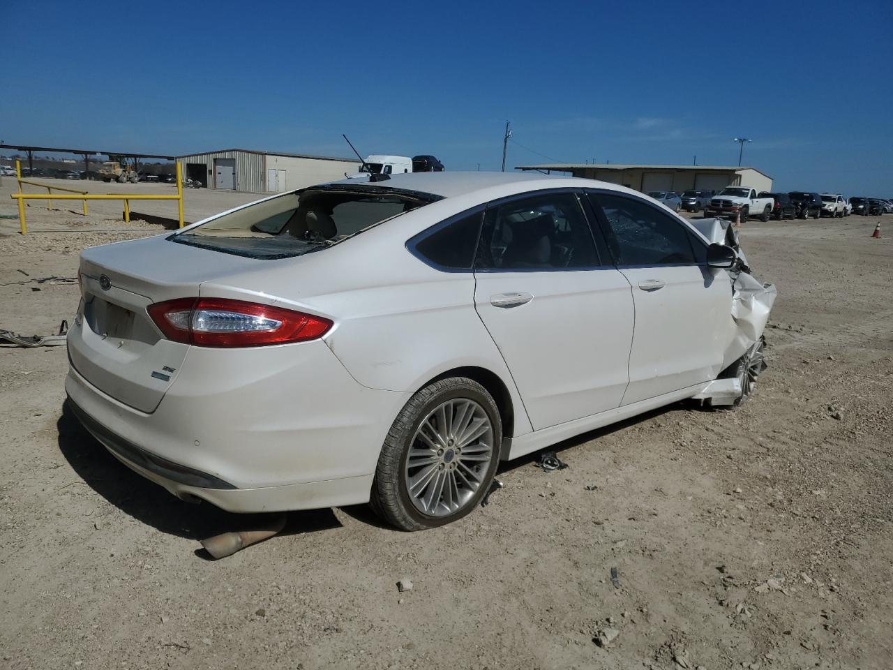 2016 Ford Fusion - Image 3