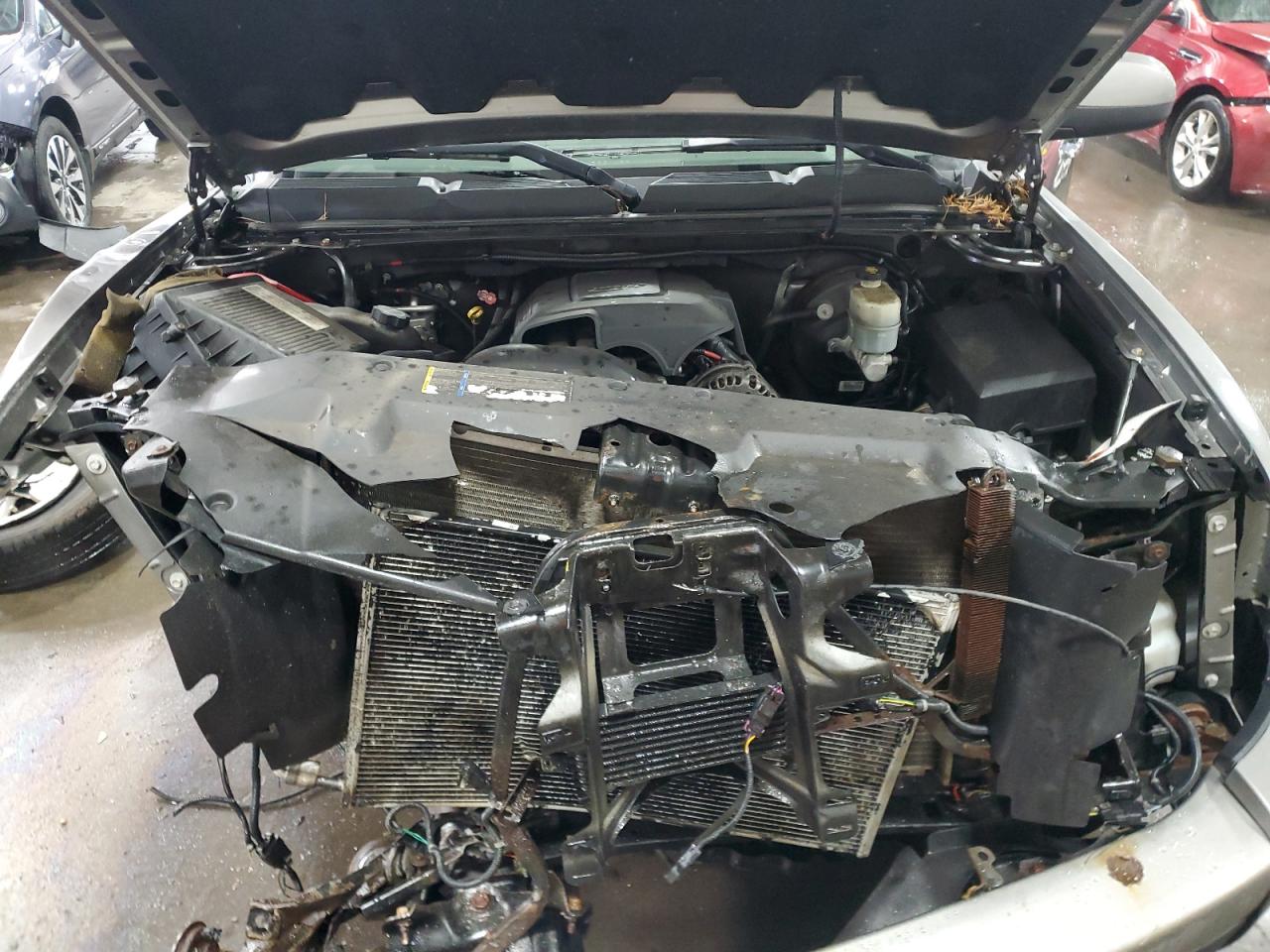 2007 Chevrolet Silverado - Image 11