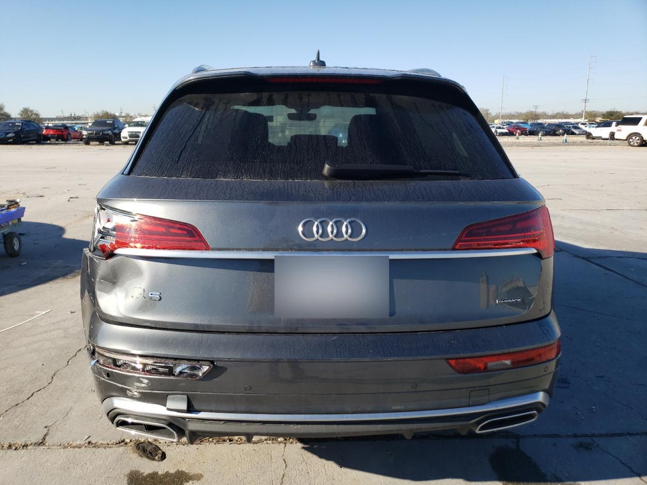 2024 Audi Q5 - Image 6