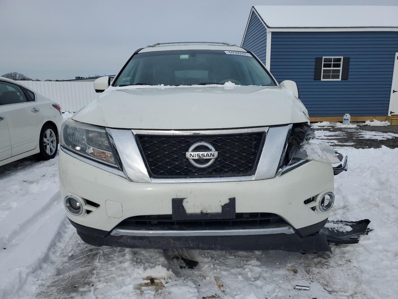 2015 Nissan Pathfinder - Image 5