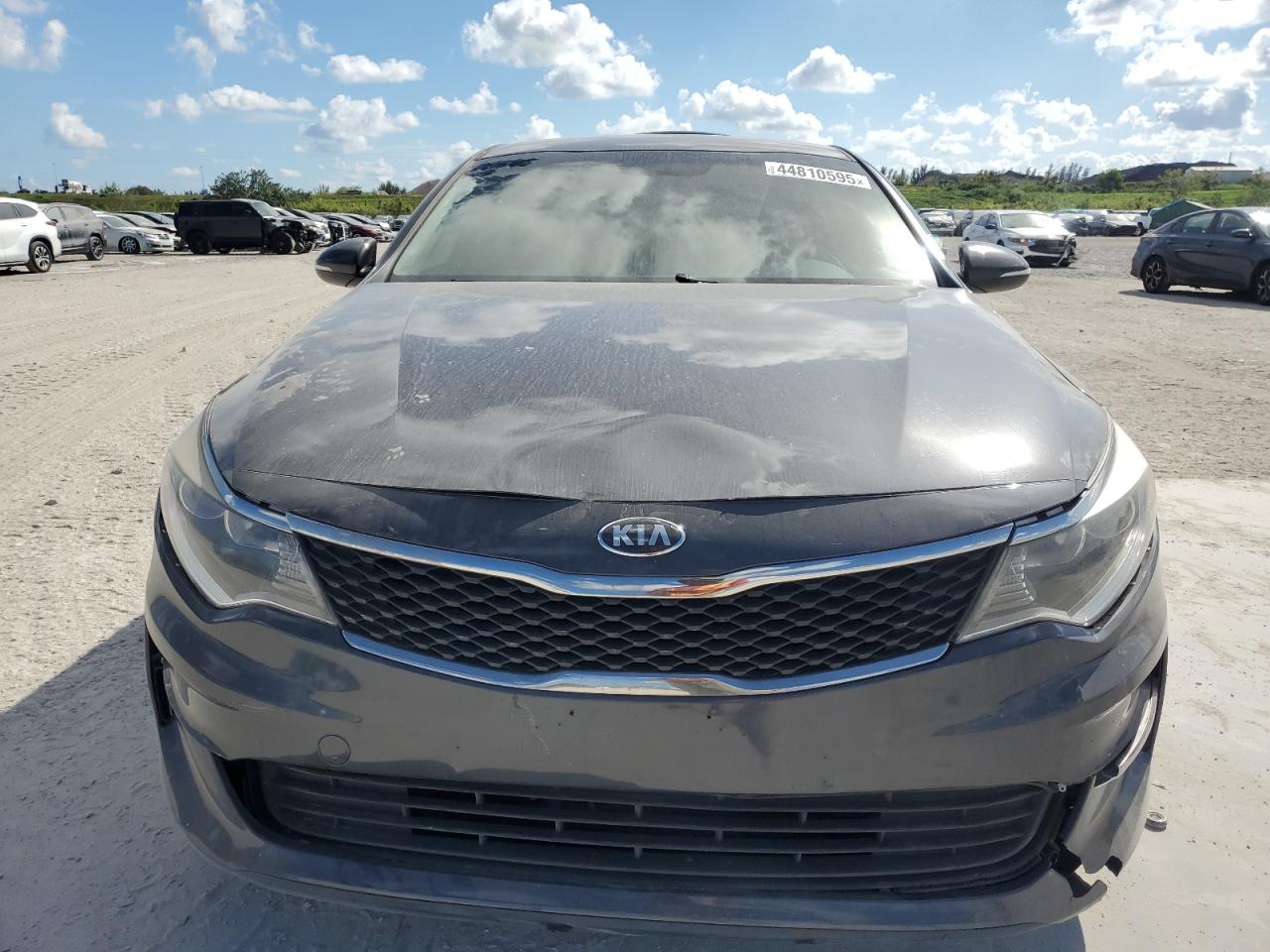 2017 Kia Optima - Image 5