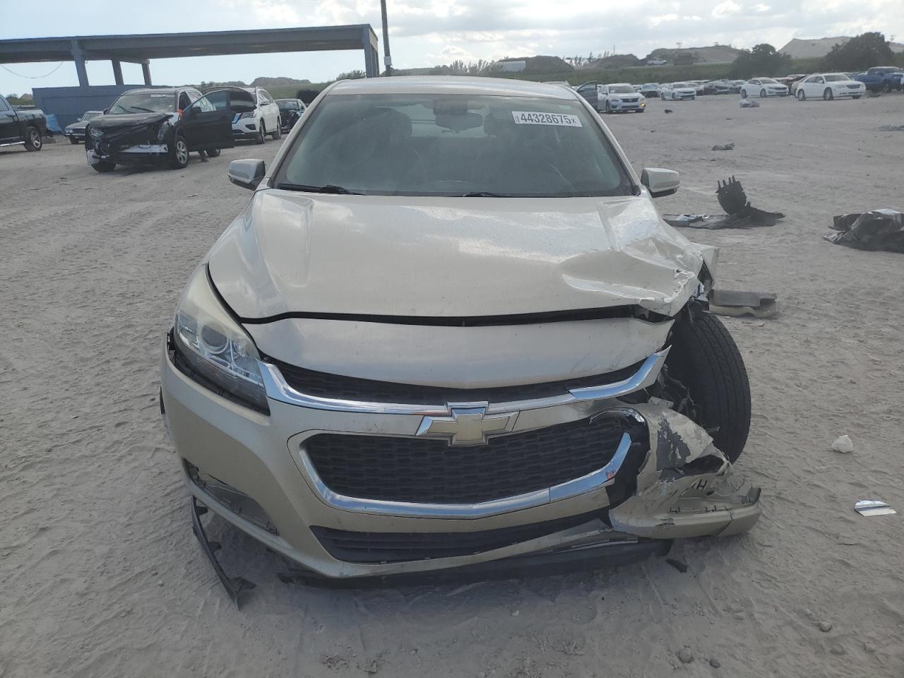 2016 Chevrolet Malibu - Image 5