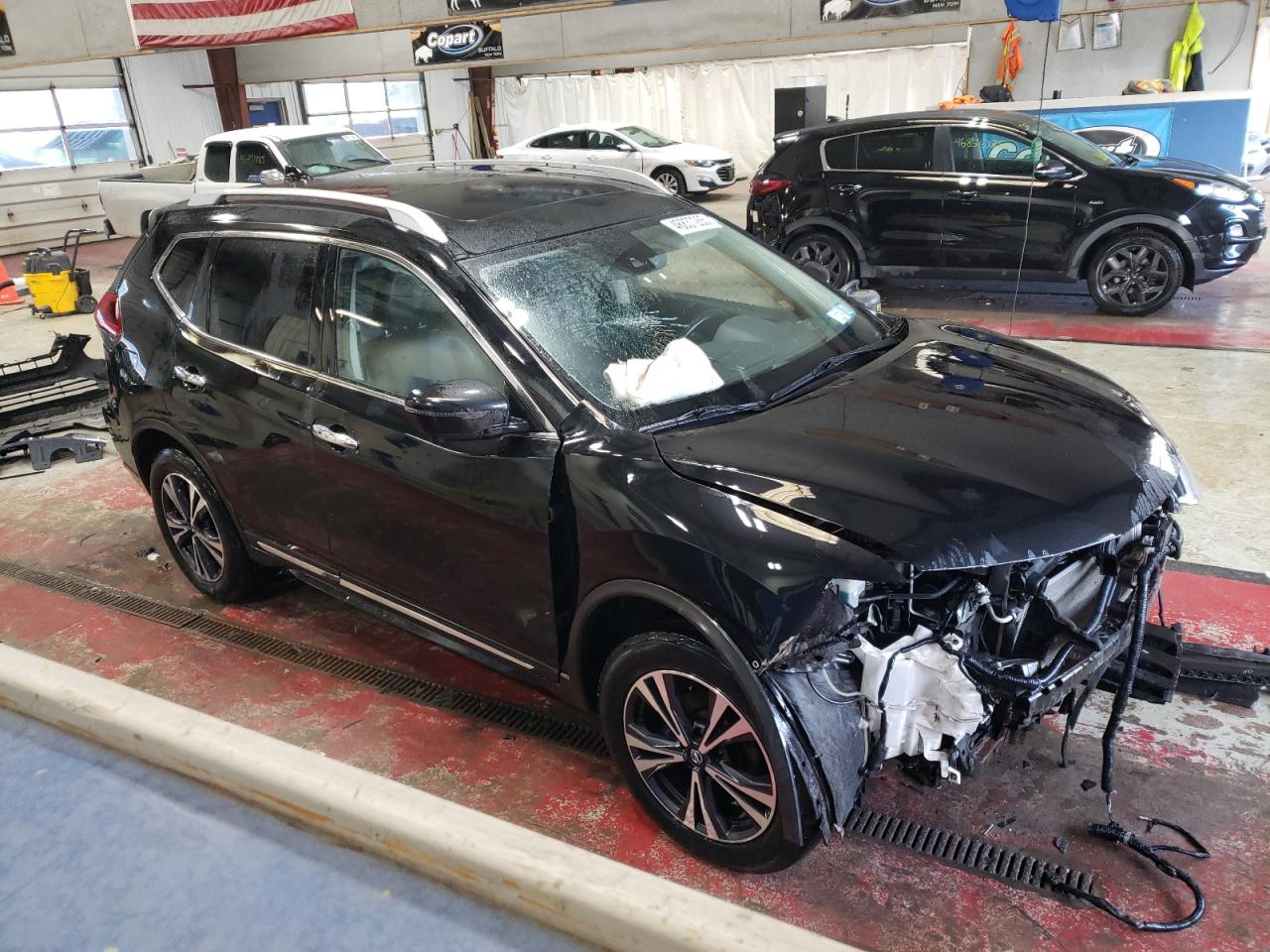 2018 Nissan Rogue - Image 4