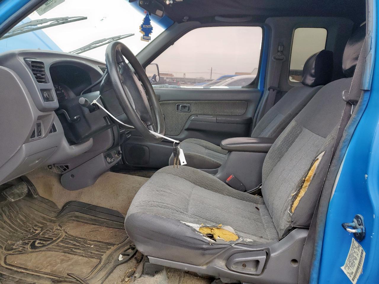 1998 Nissan Navara (Frontier) - Image 7