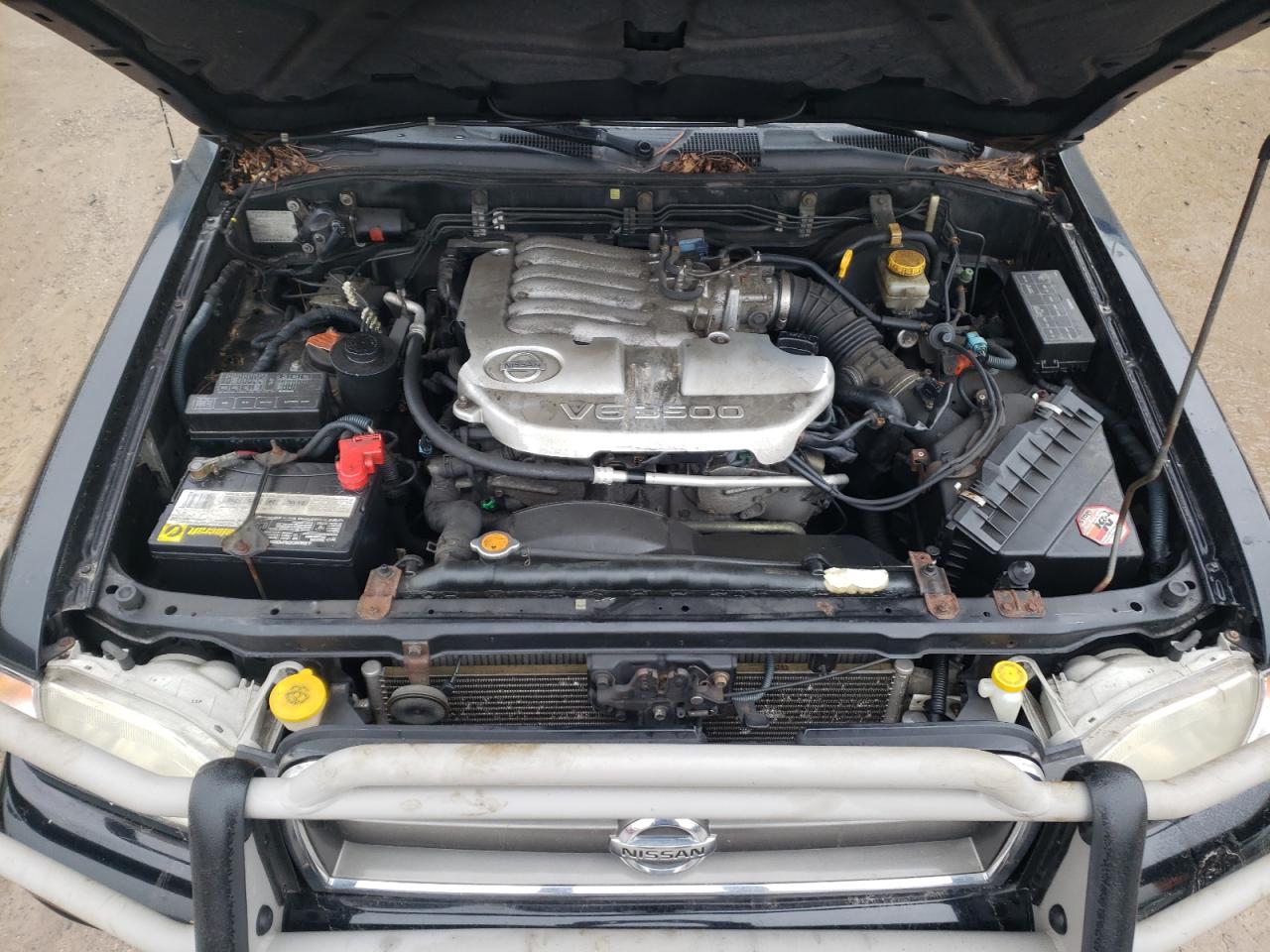 2003 Nissan Pathfinder - Image 11
