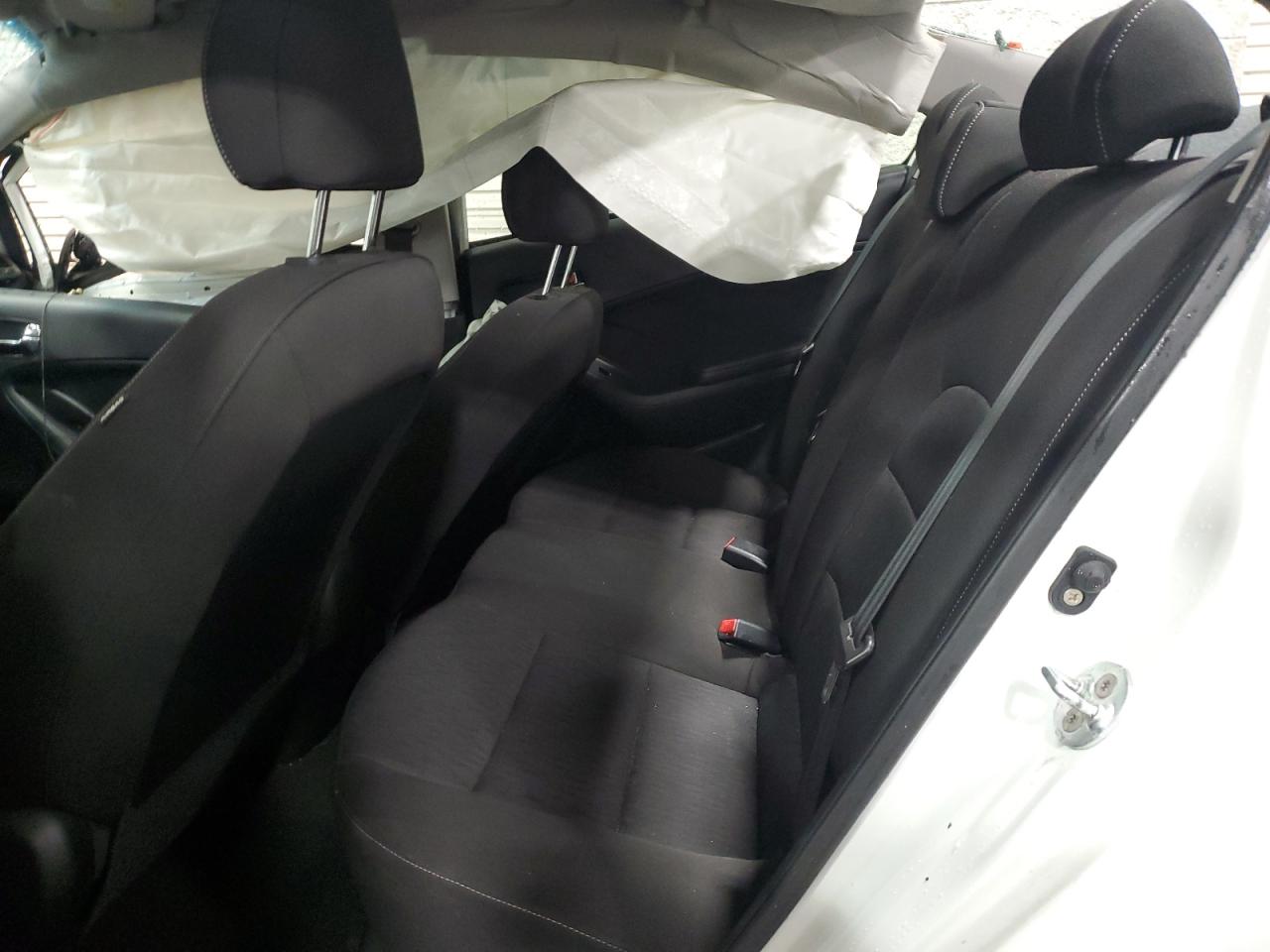 2016 Kia Forte - Image 11