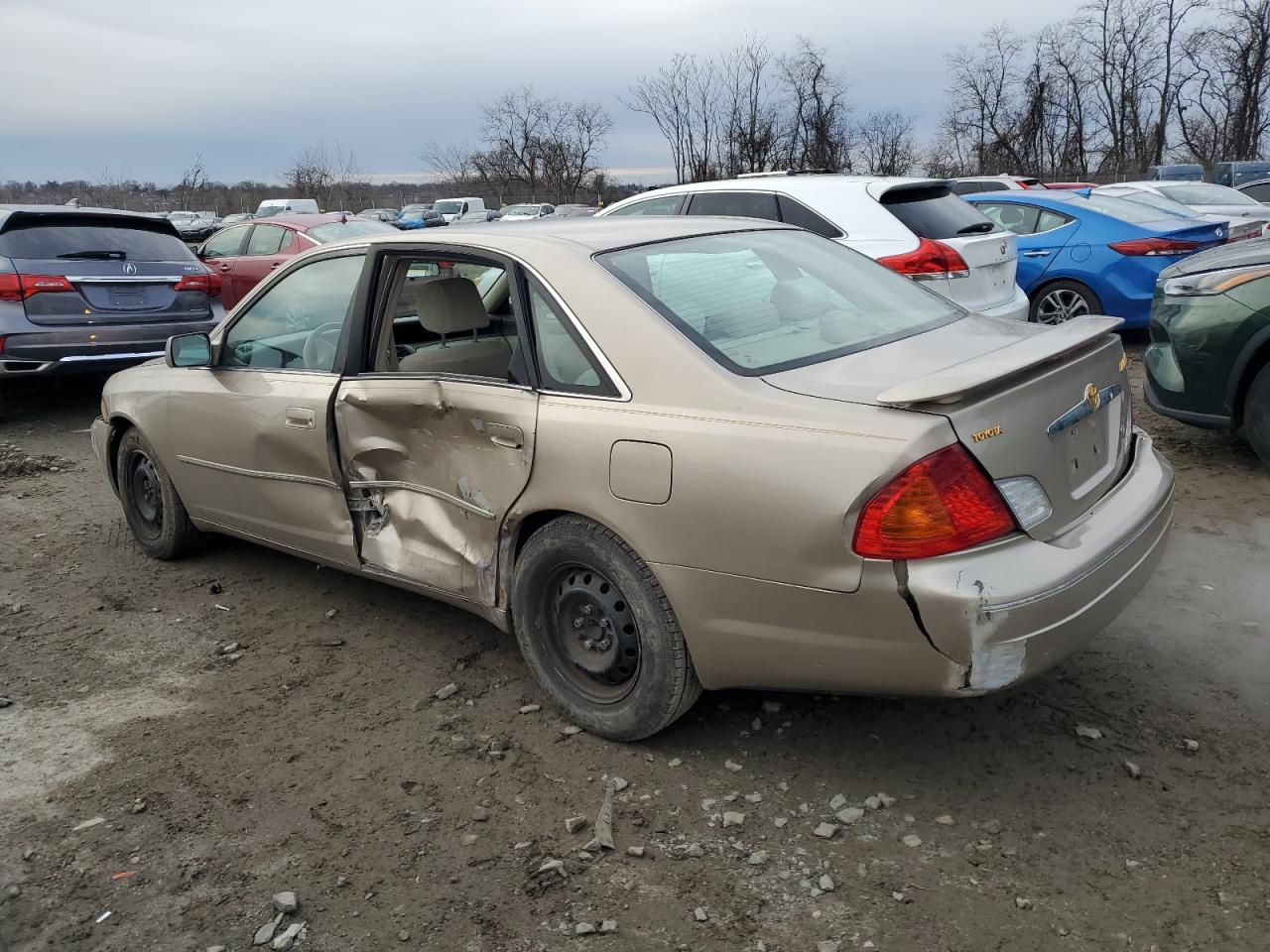 2000 Toyota Avalon - Image 2