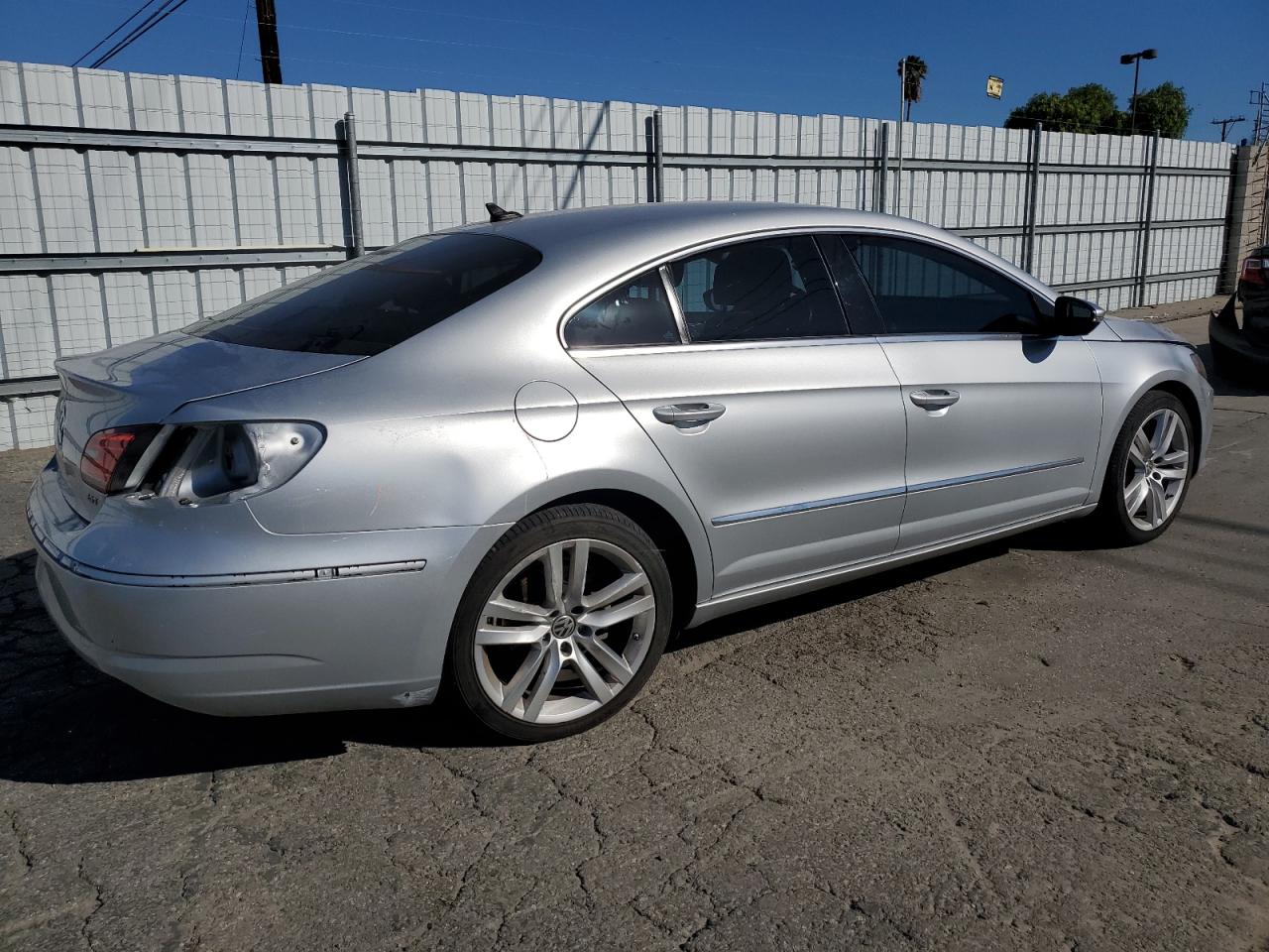 2015 Volkswagen Passat CC - Image 3