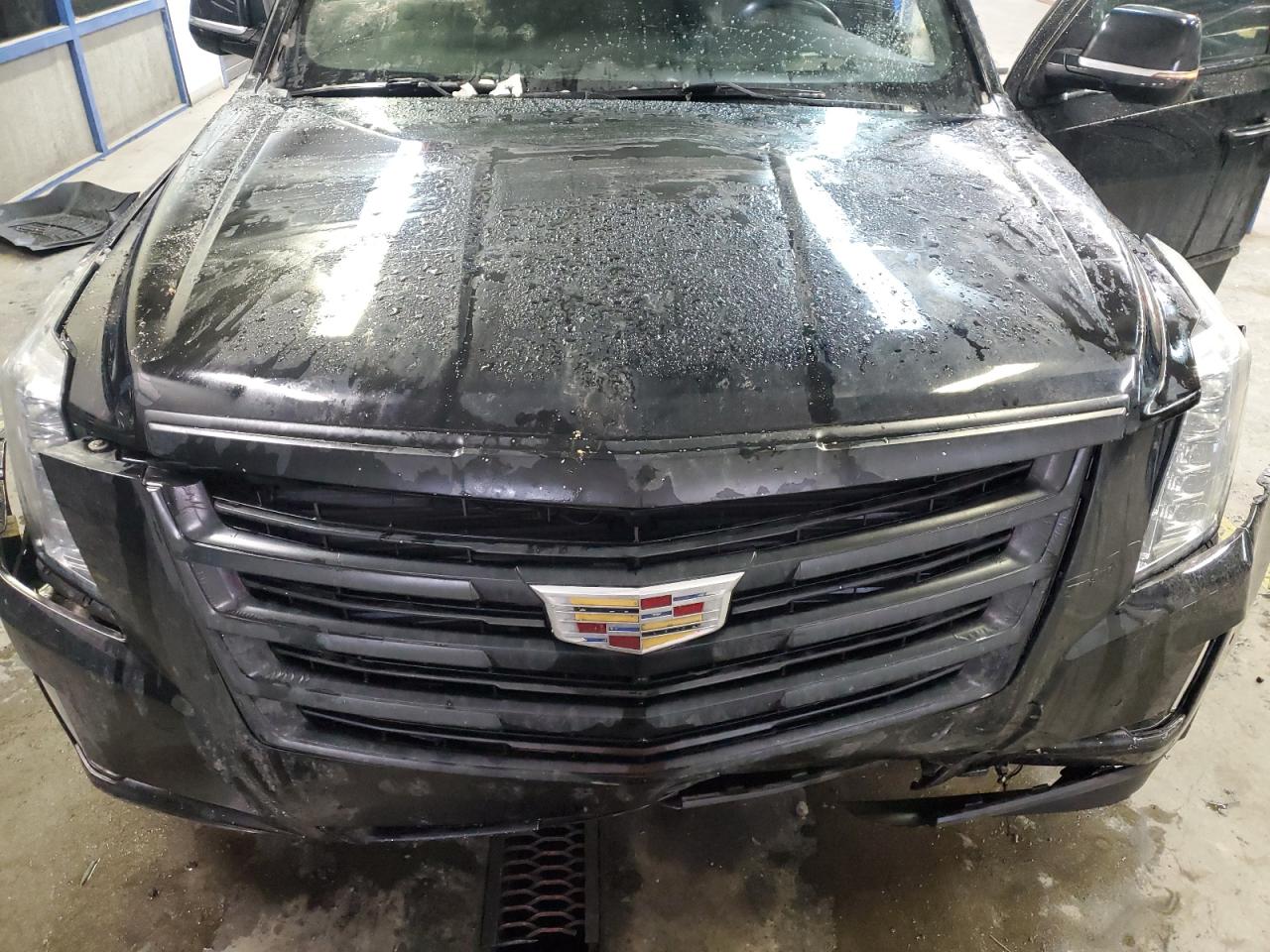 2018 Cadillac Escalade - Image 13