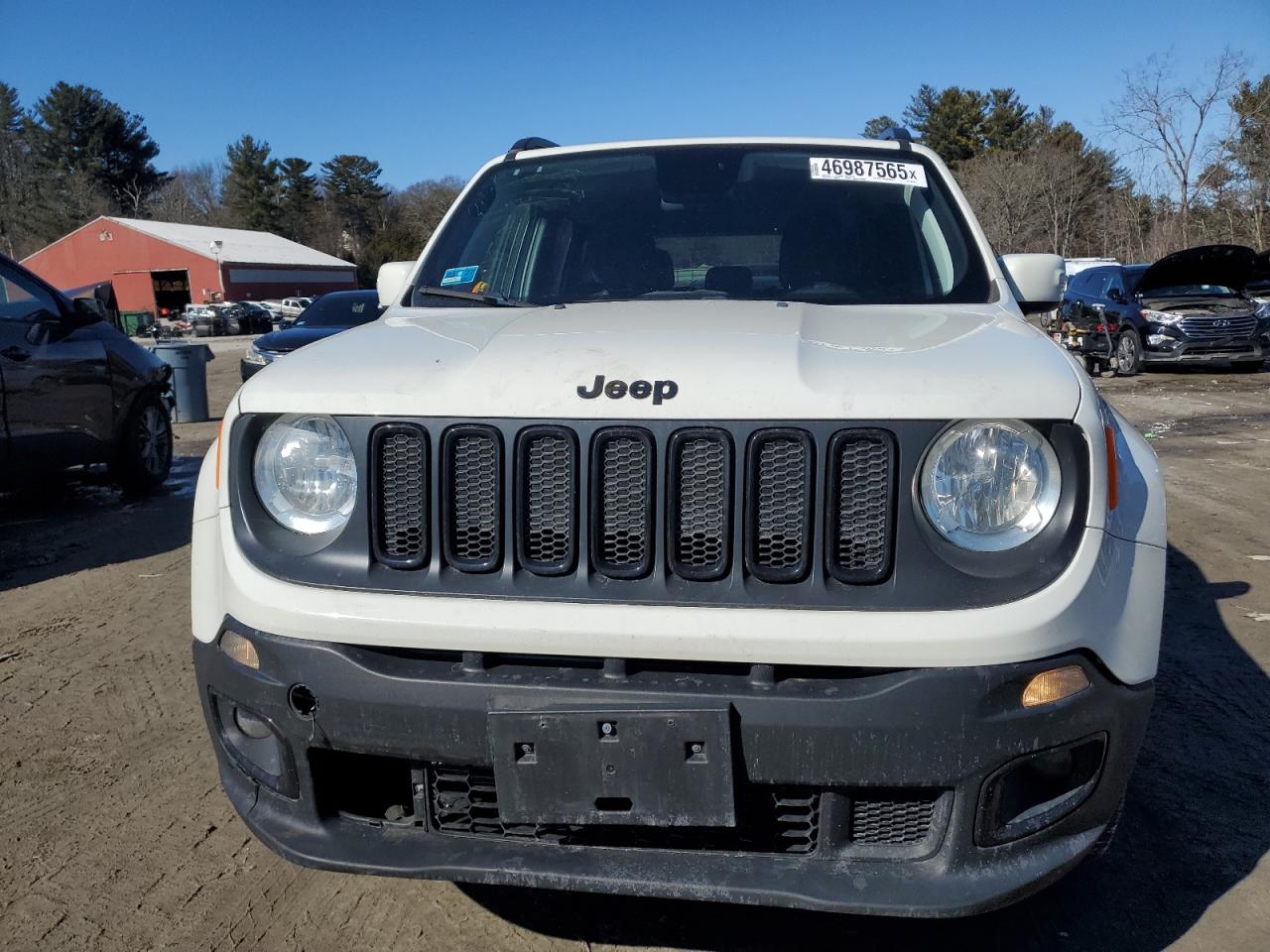 2018 Jeep Renegade - Image 5