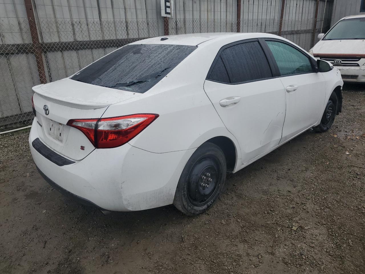 2016 Toyota Corolla - Image 3