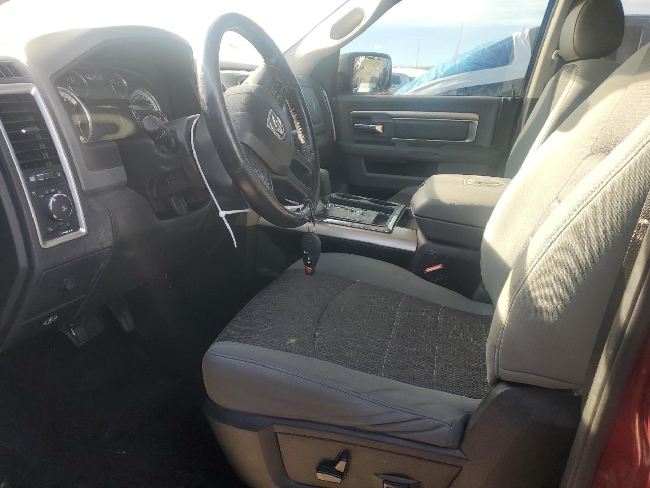 2013 RAM 1500 - Image 7