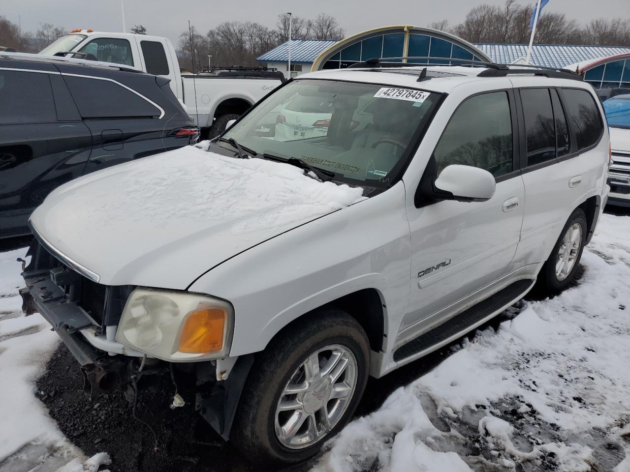 2007 GMC Envoy - Image 1