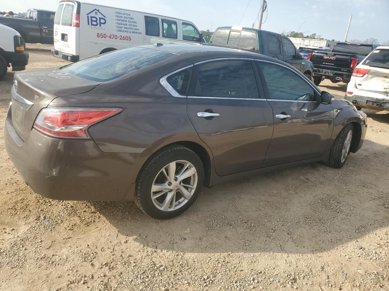 2015 Nissan Altima - Image 3