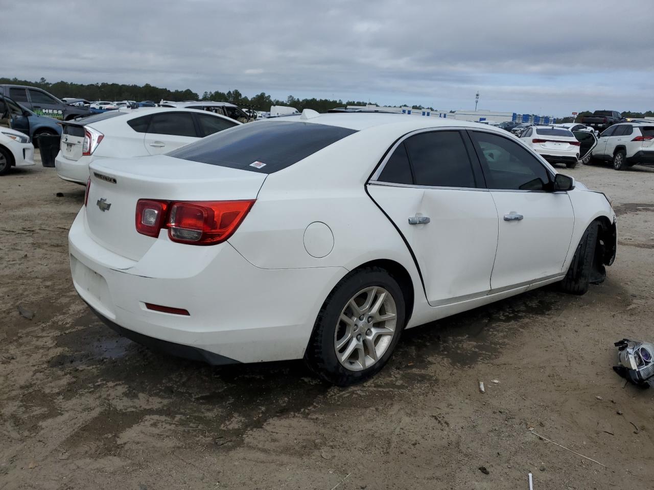 2013 Chevrolet Malibu - Image 3