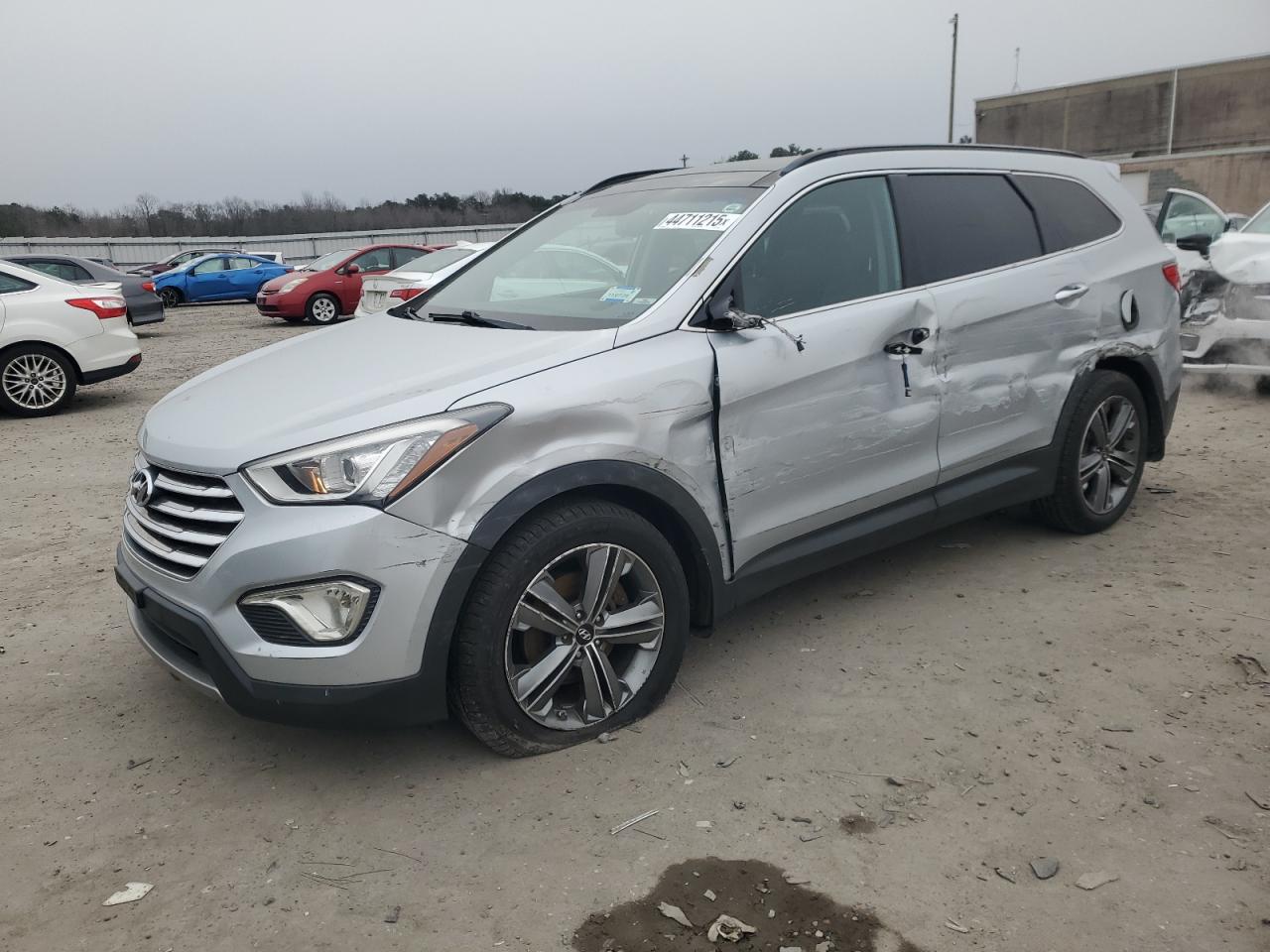 2015 Hyundai Santa Fe - Image 1