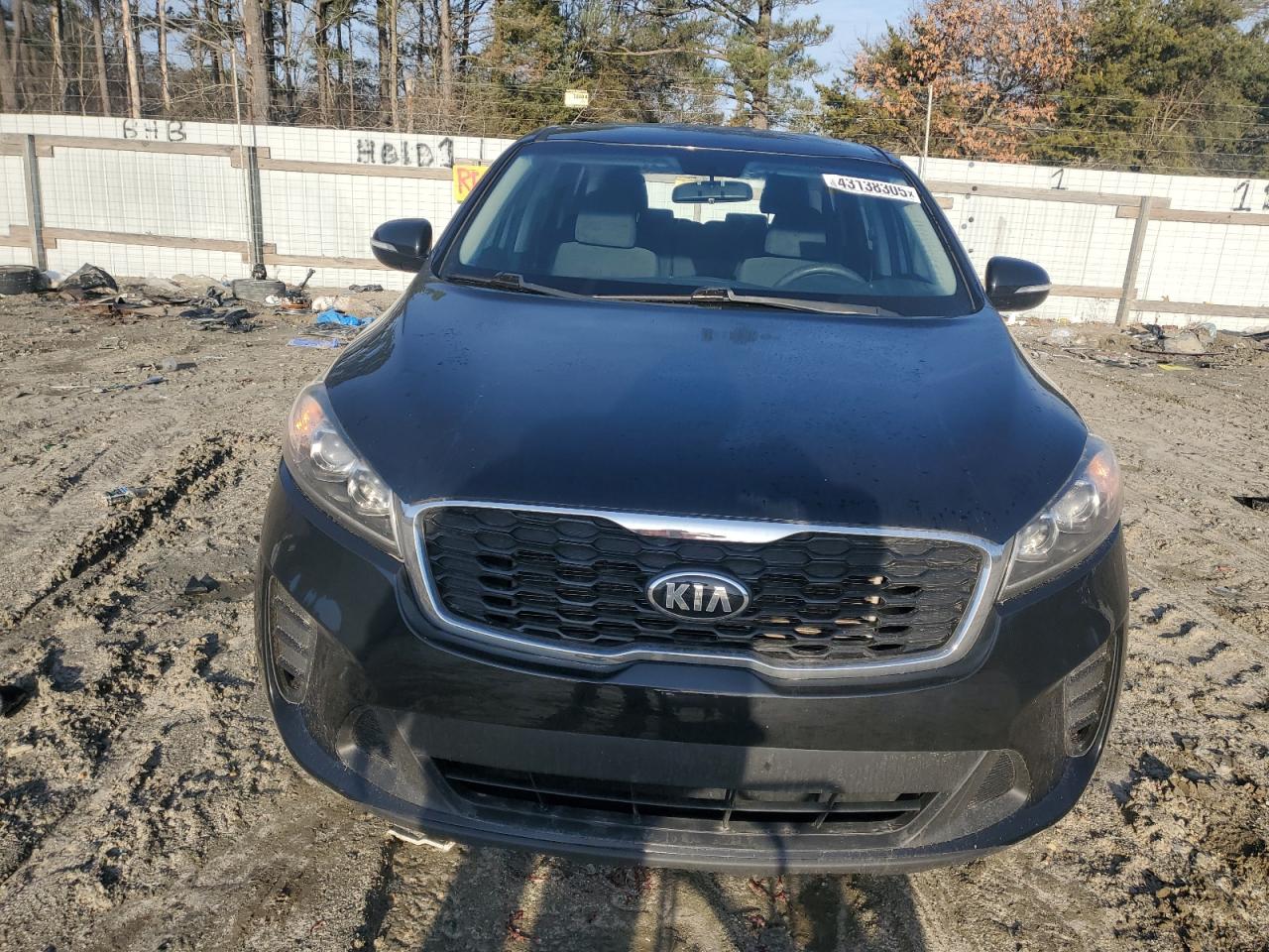 2019 Kia Sorento - Image 5