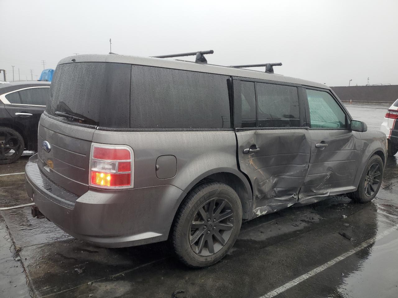 2009 Ford Flex - Image 3
