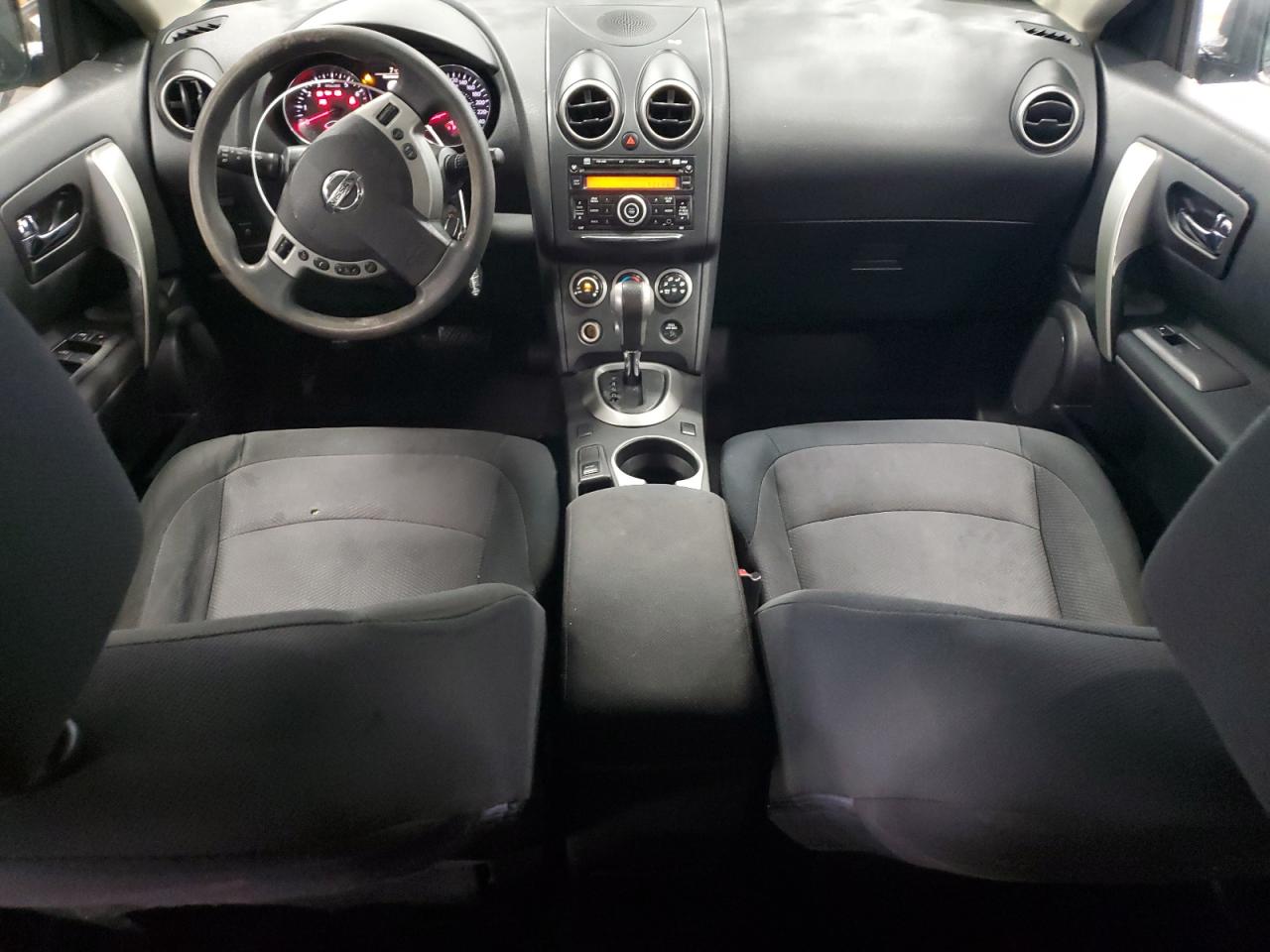2013 Nissan Rogue - Image 8