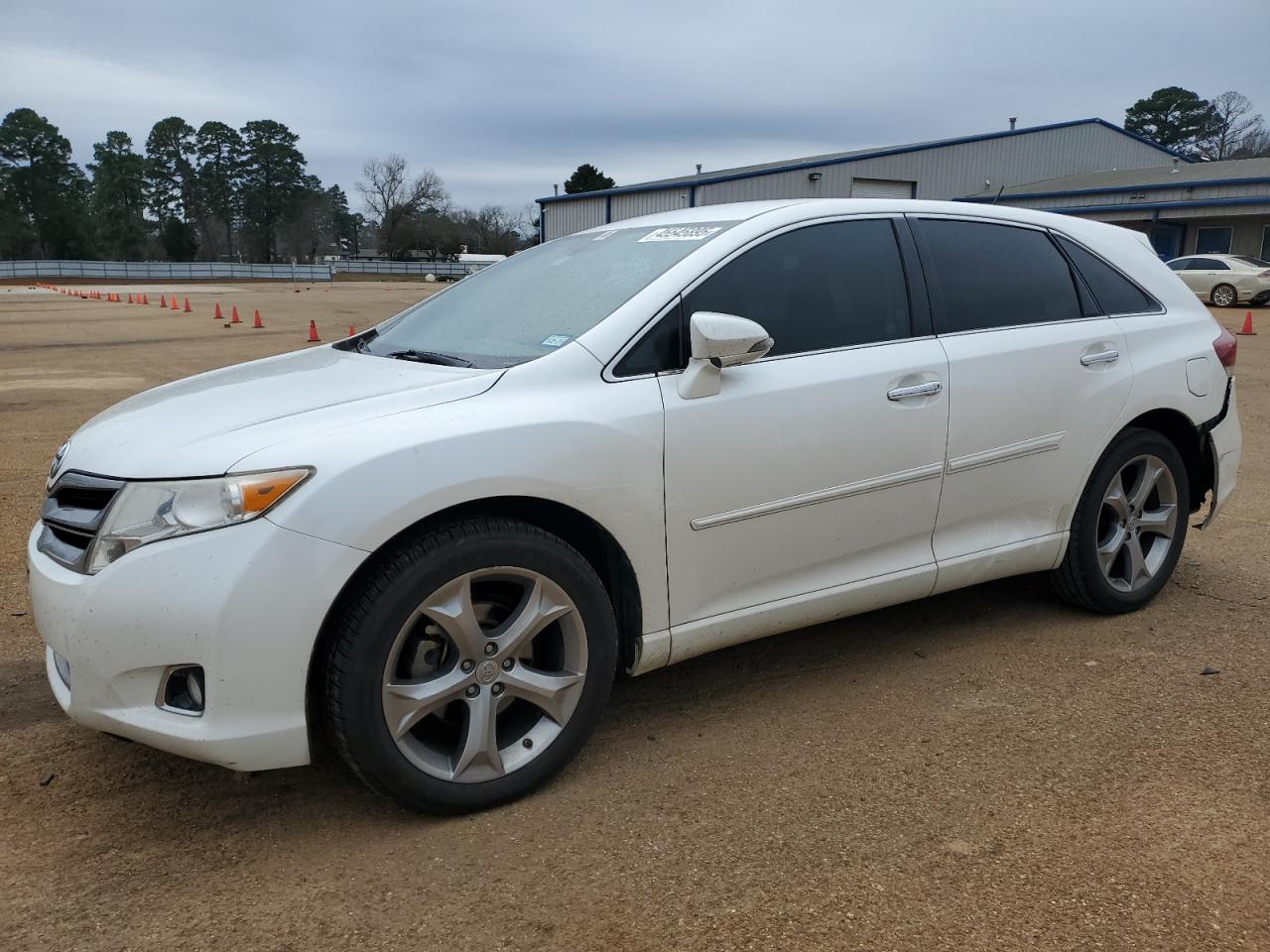 2014 Toyota Venza - Image 1