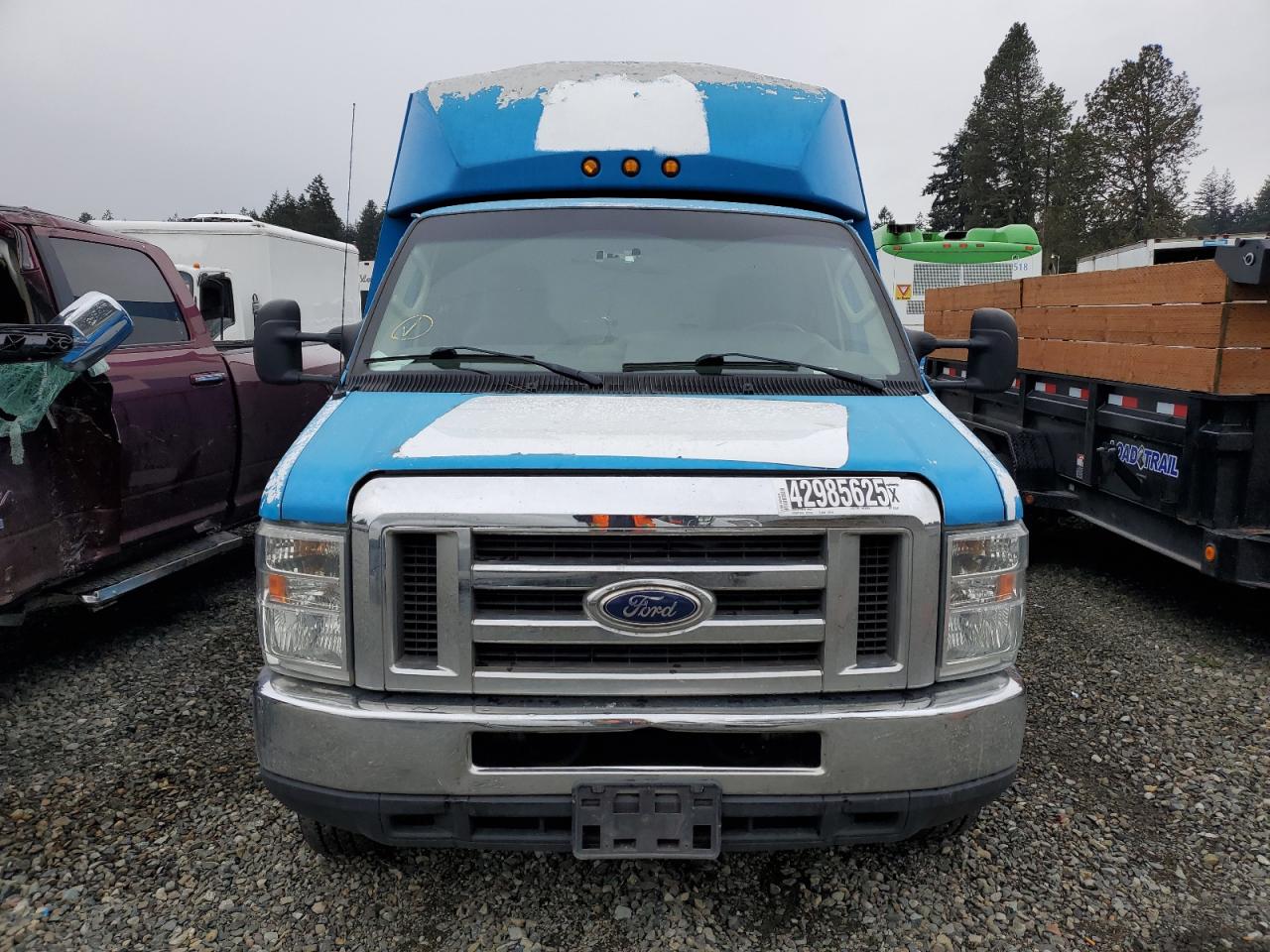 2015 Ford Econoline - Image 5