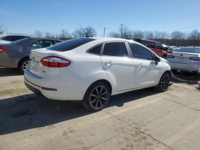 Sedans FORD FIESTA 2017 White