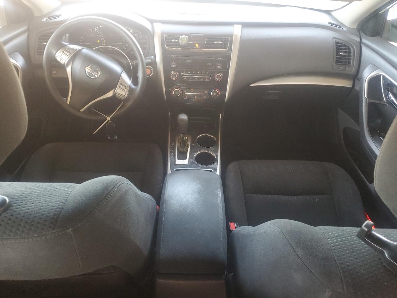 2014 Nissan Altima - Image 8