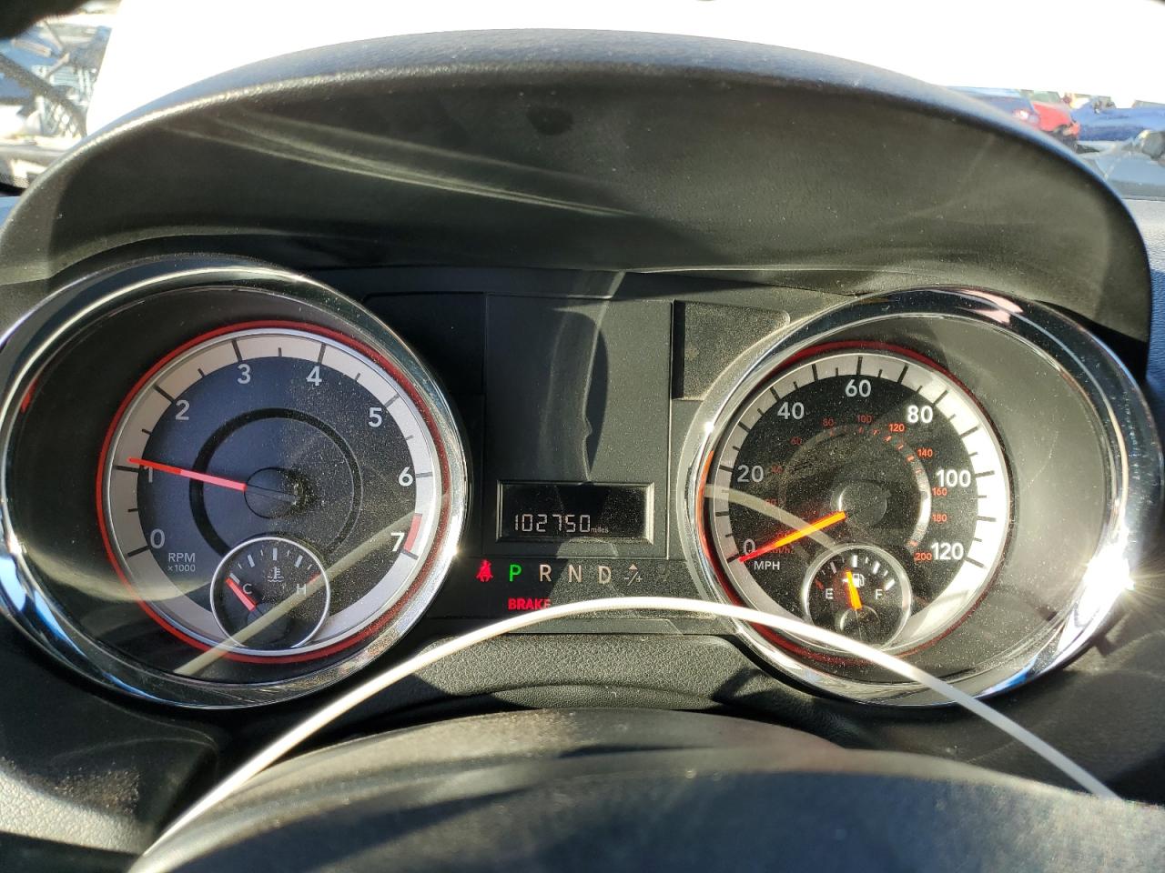 2017 Dodge Caravan - Image 9