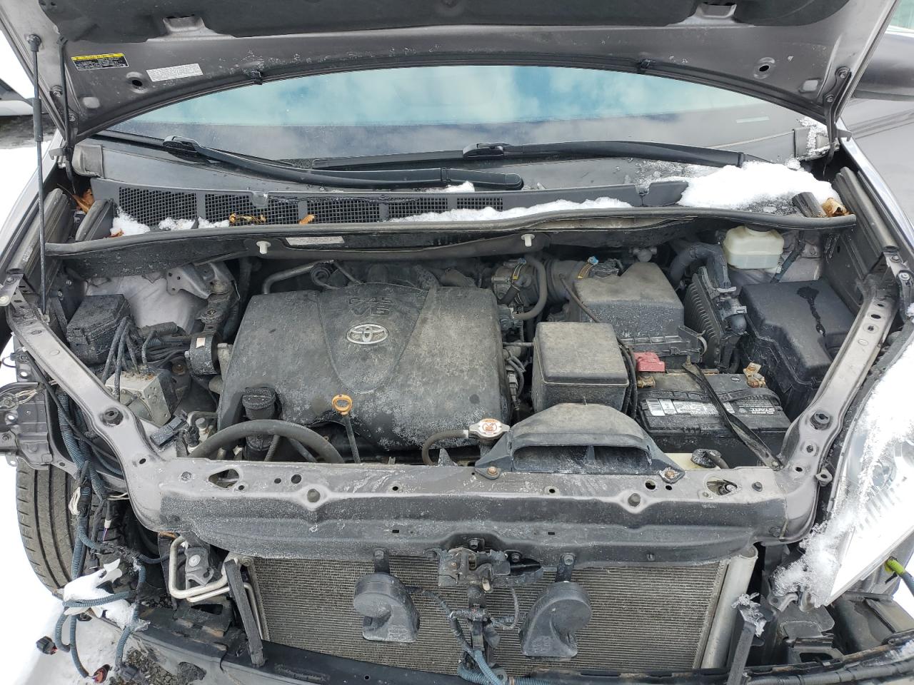 2019 Toyota Sienna - Image 12