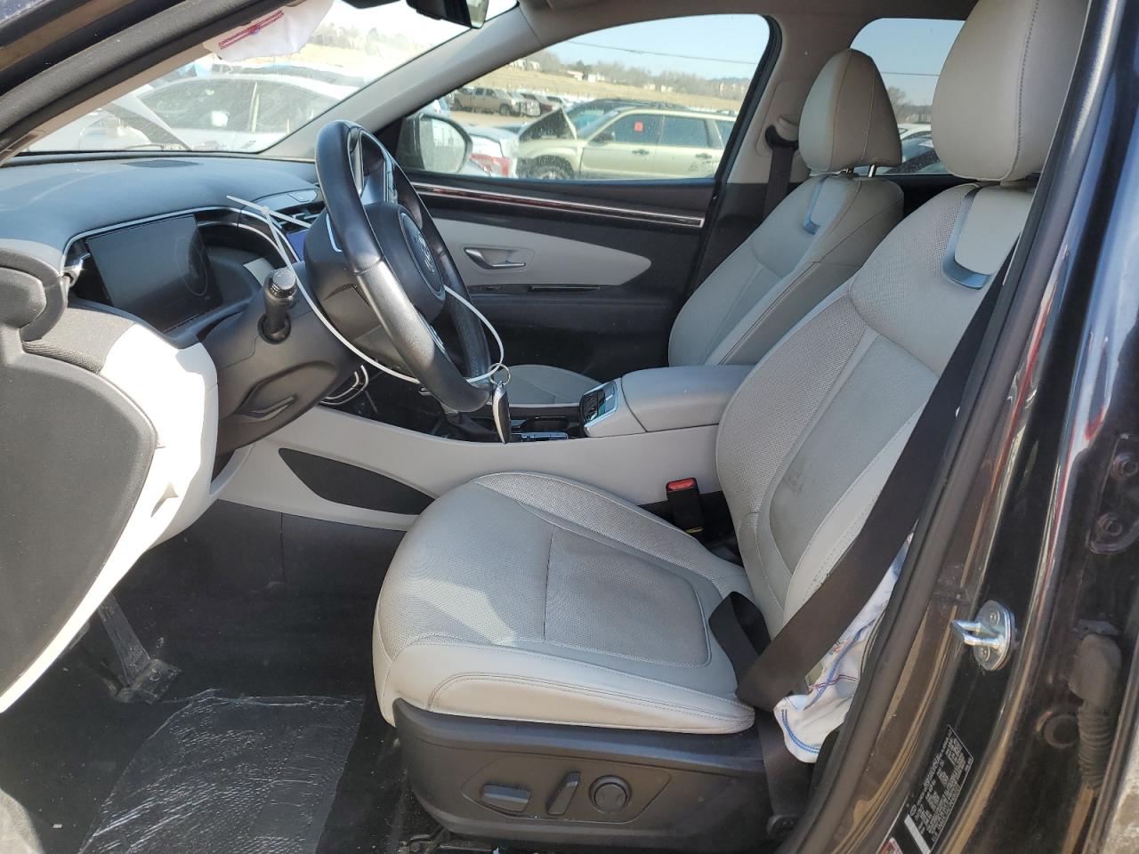 2022 Hyundai Tucson - Image 7