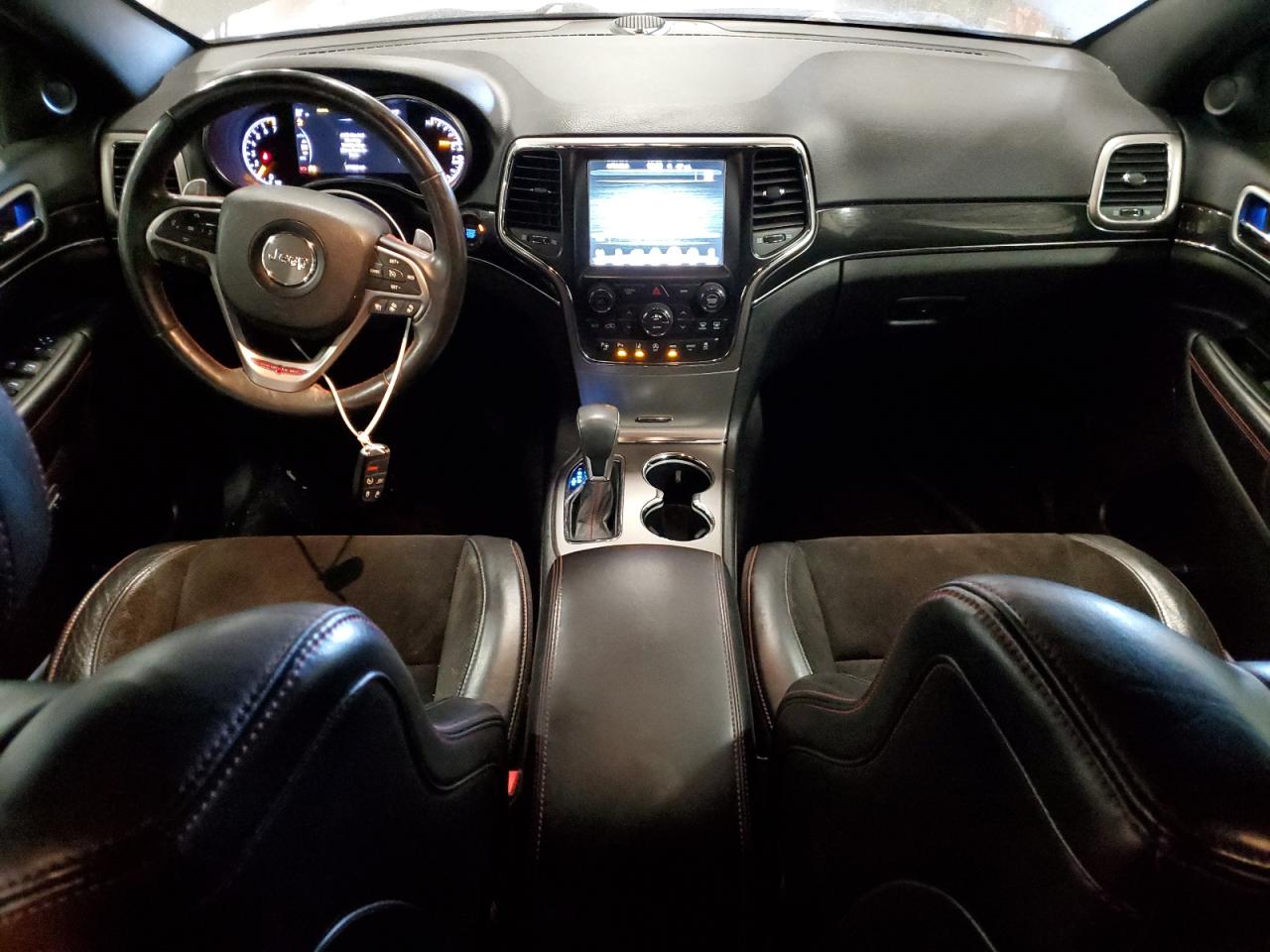 2017 Jeep Grand Cherokee - Image 8