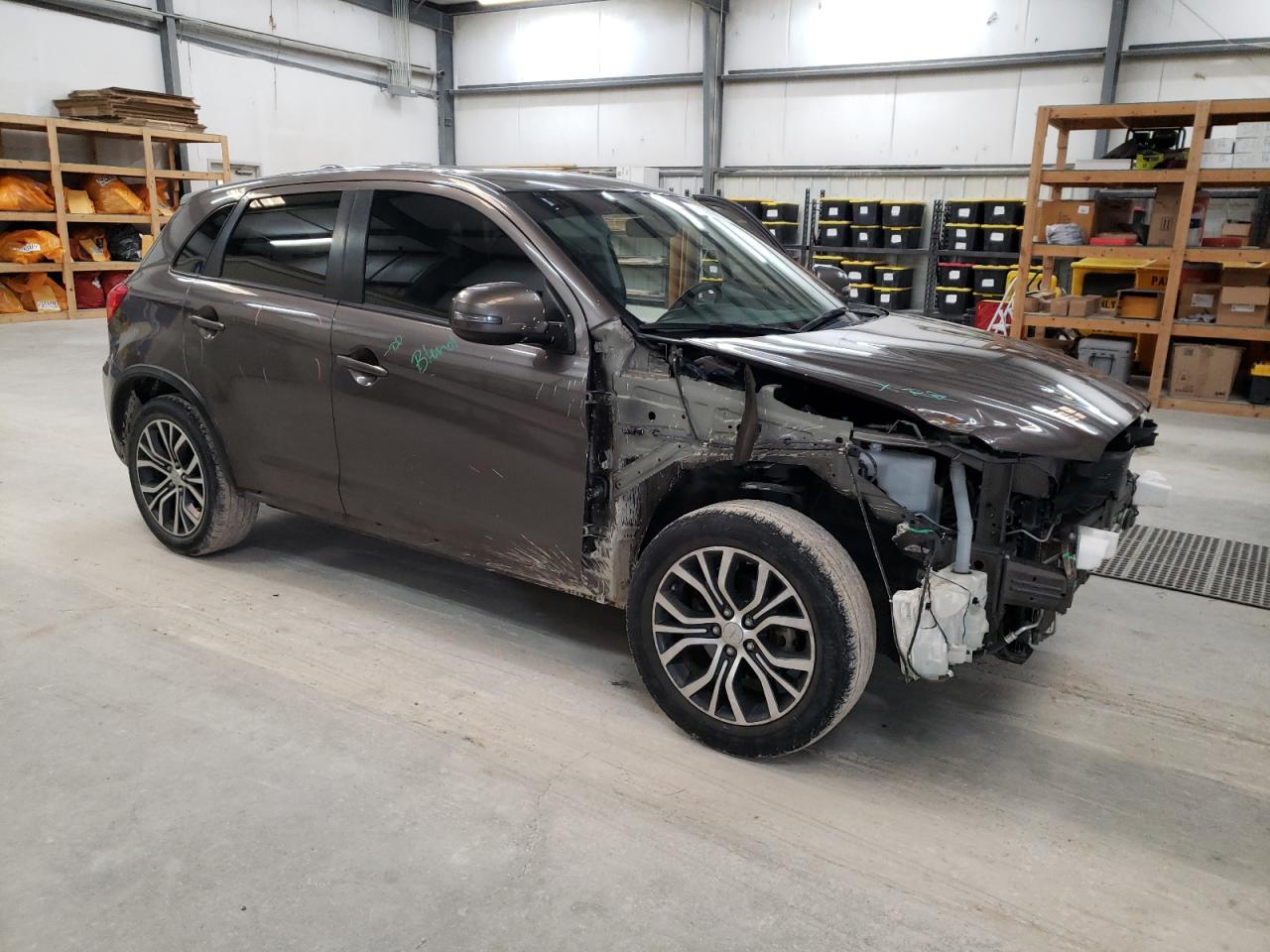 2019 Mitsubishi Outlander - Image 4