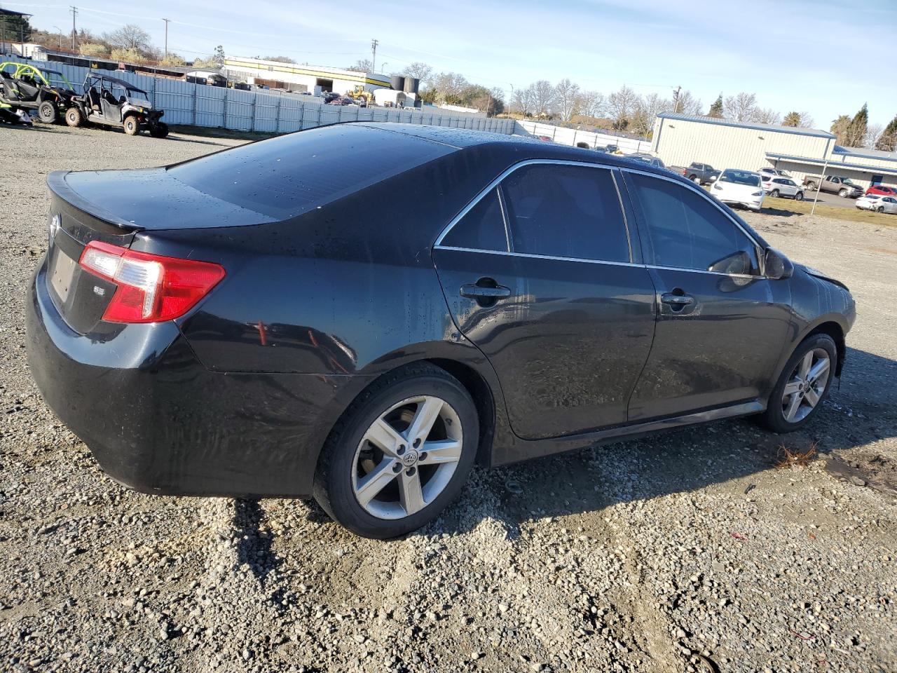 2014 Toyota Camry - Image 3