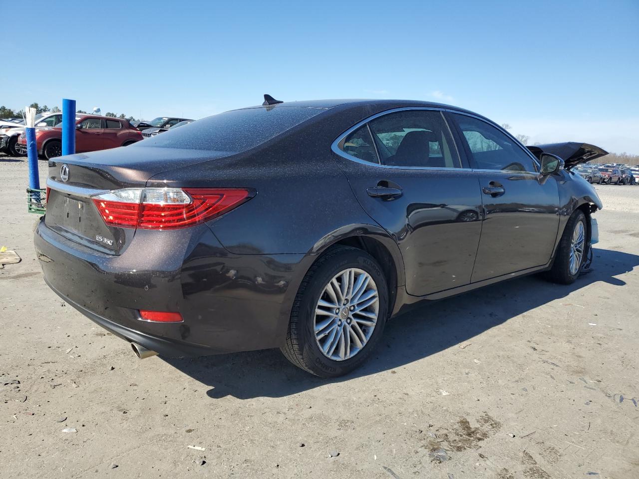 2014 Lexus ES - Image 3
