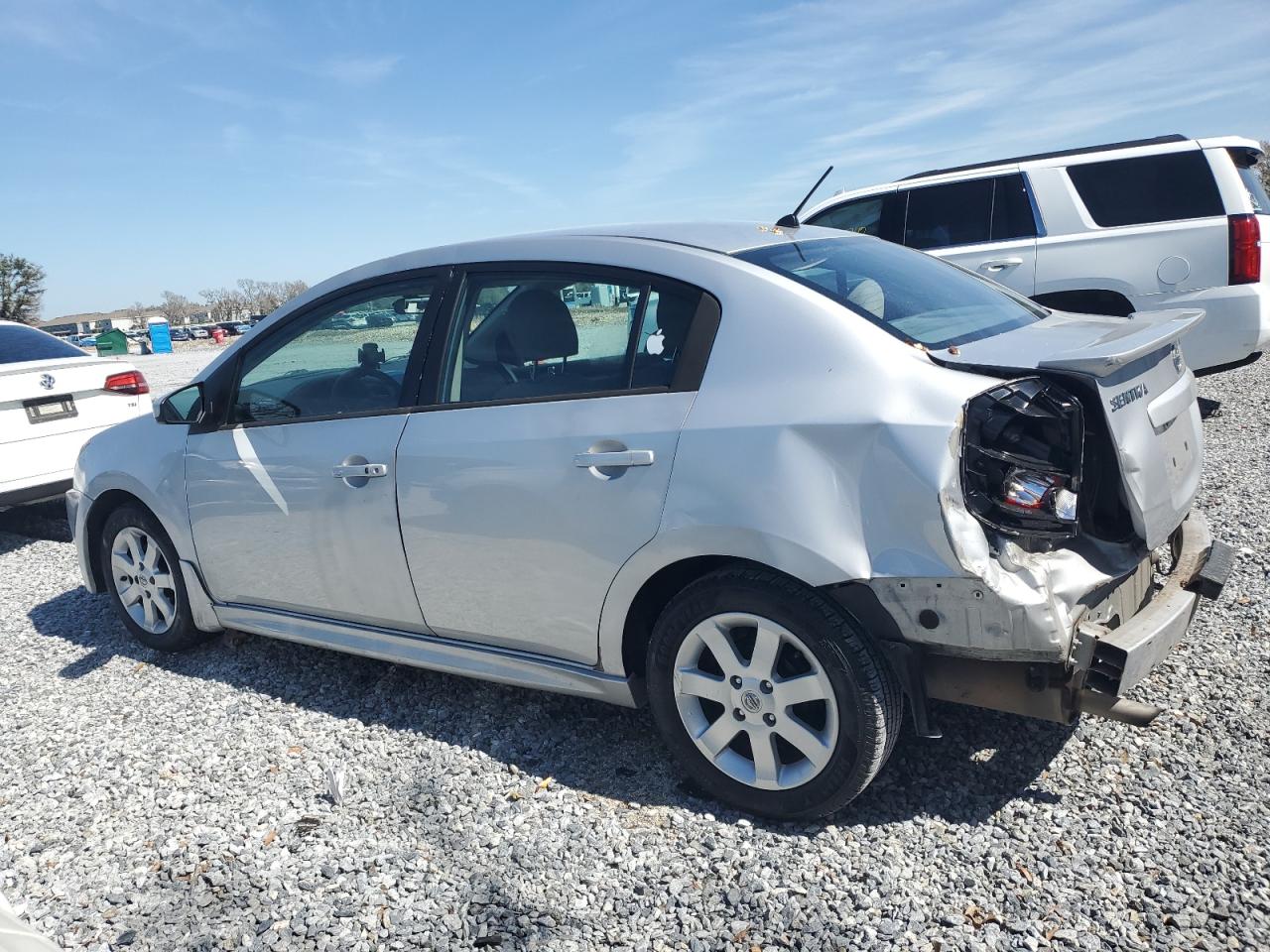 2011 Nissan Sentra - Image 2