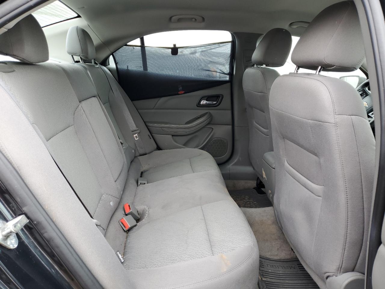 2015 Chevrolet Malibu - Image 10