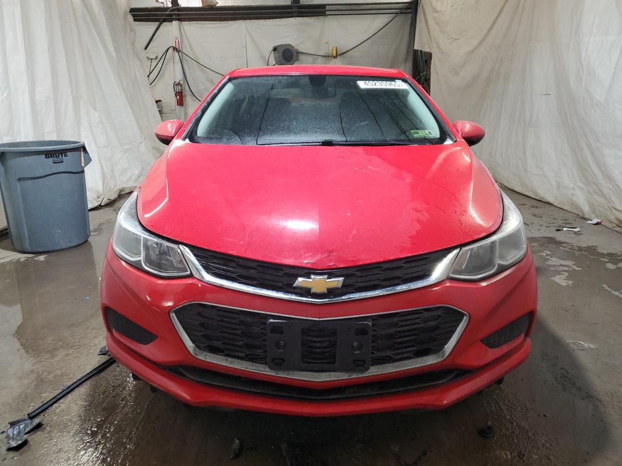 2017 Chevrolet Cruze - Image 5