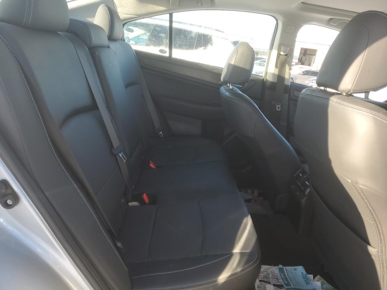 2017 Subaru Legacy - Image 10