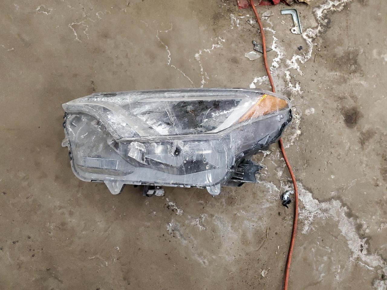 2018 Toyota RAV 4 - Image 15