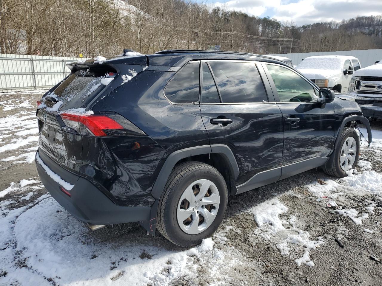 2019 Toyota RAV 4 - Image 3
