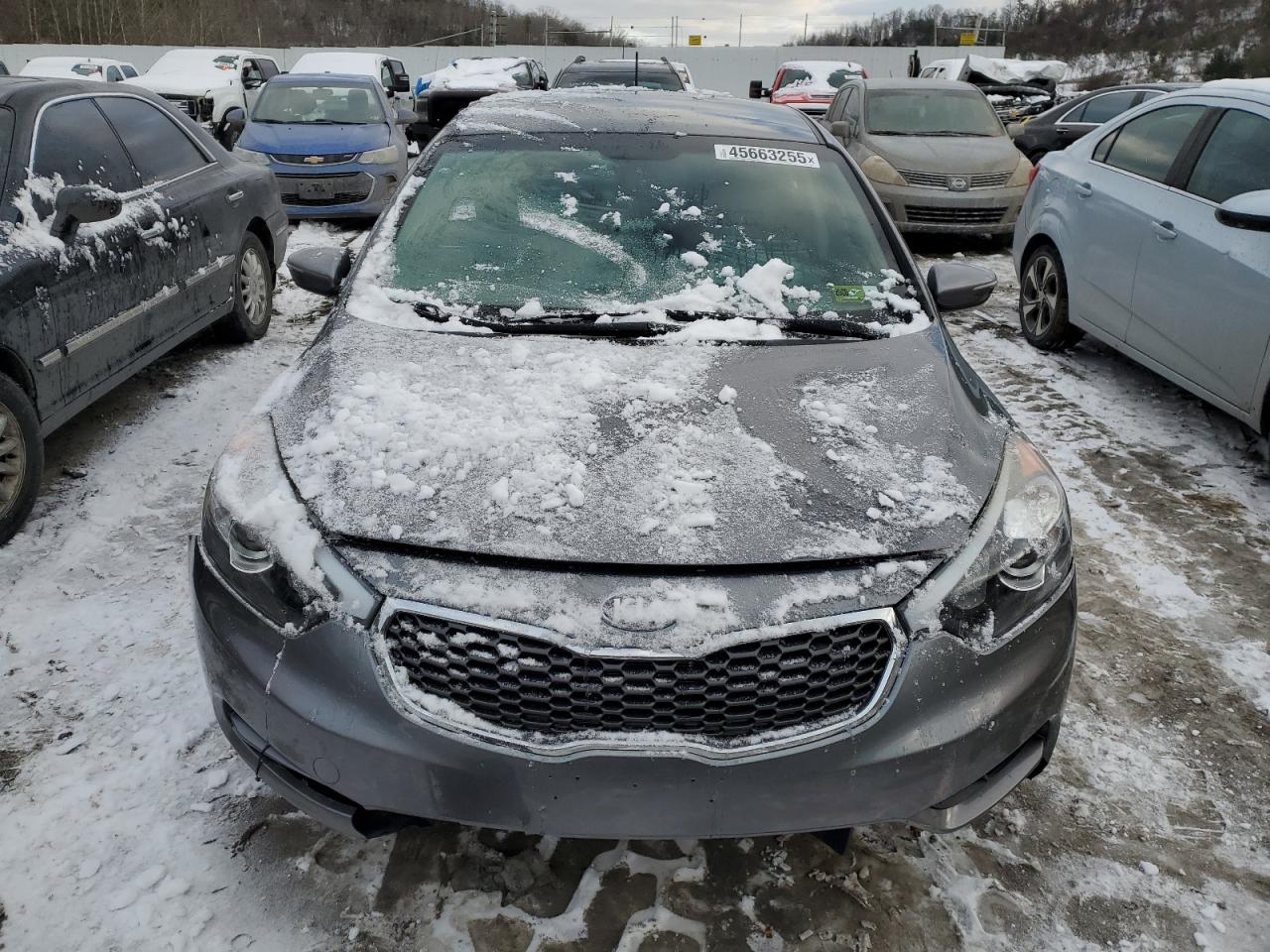2016 Kia Forte - Image 5