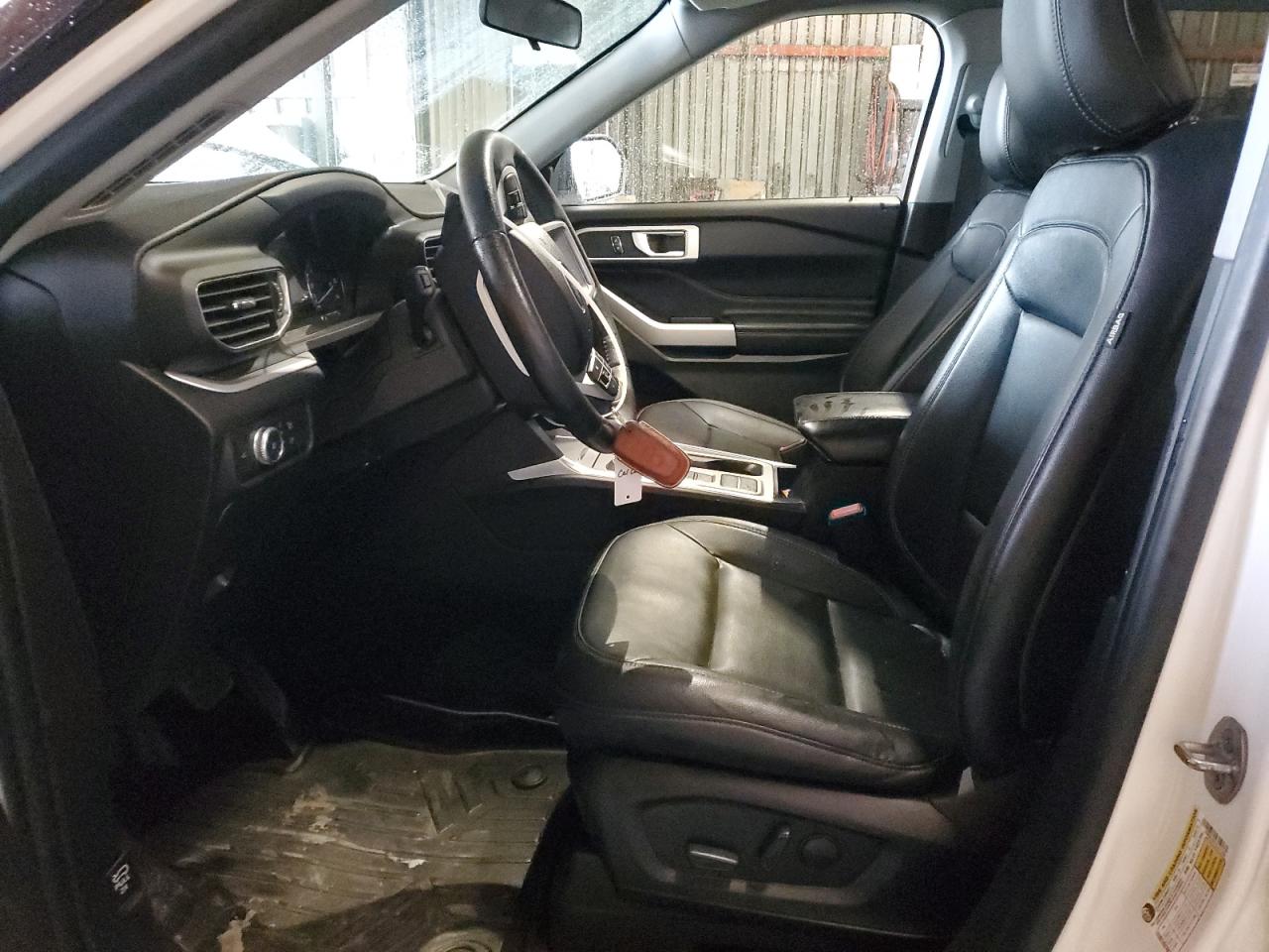2020 Ford Explorer - Image 7
