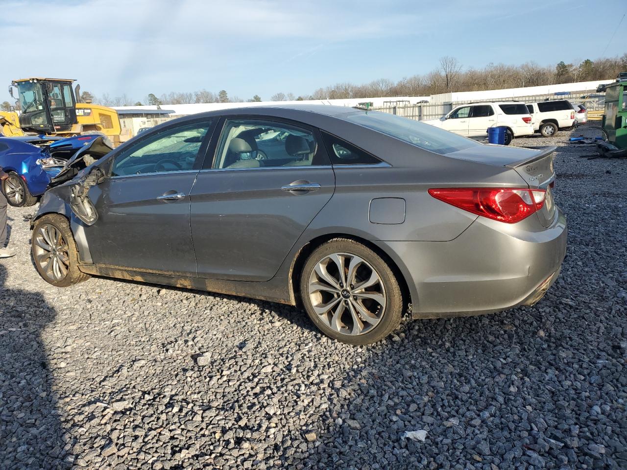 2013 Hyundai Sonata - Image 2