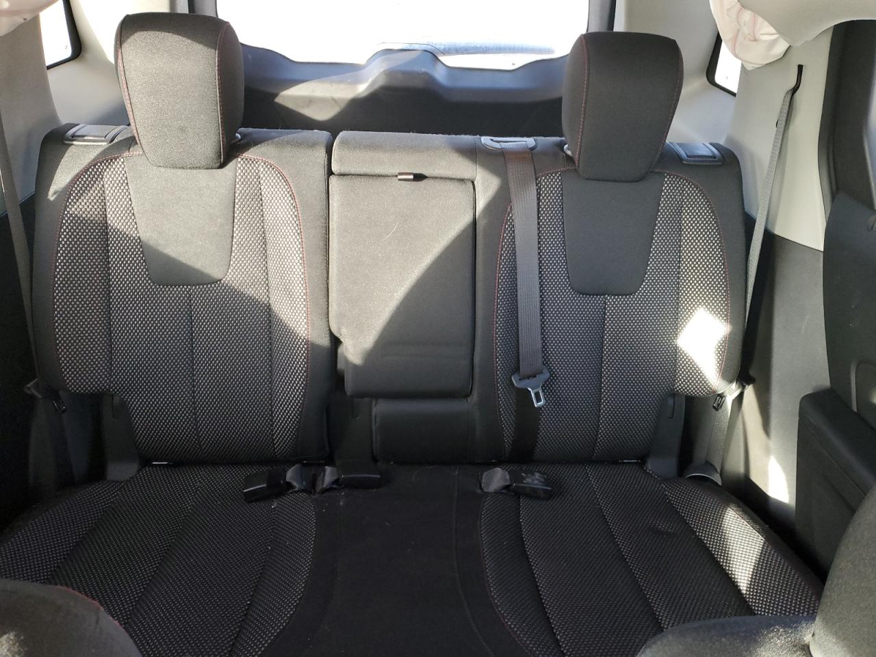 2014 GMC Terrain - Image 10