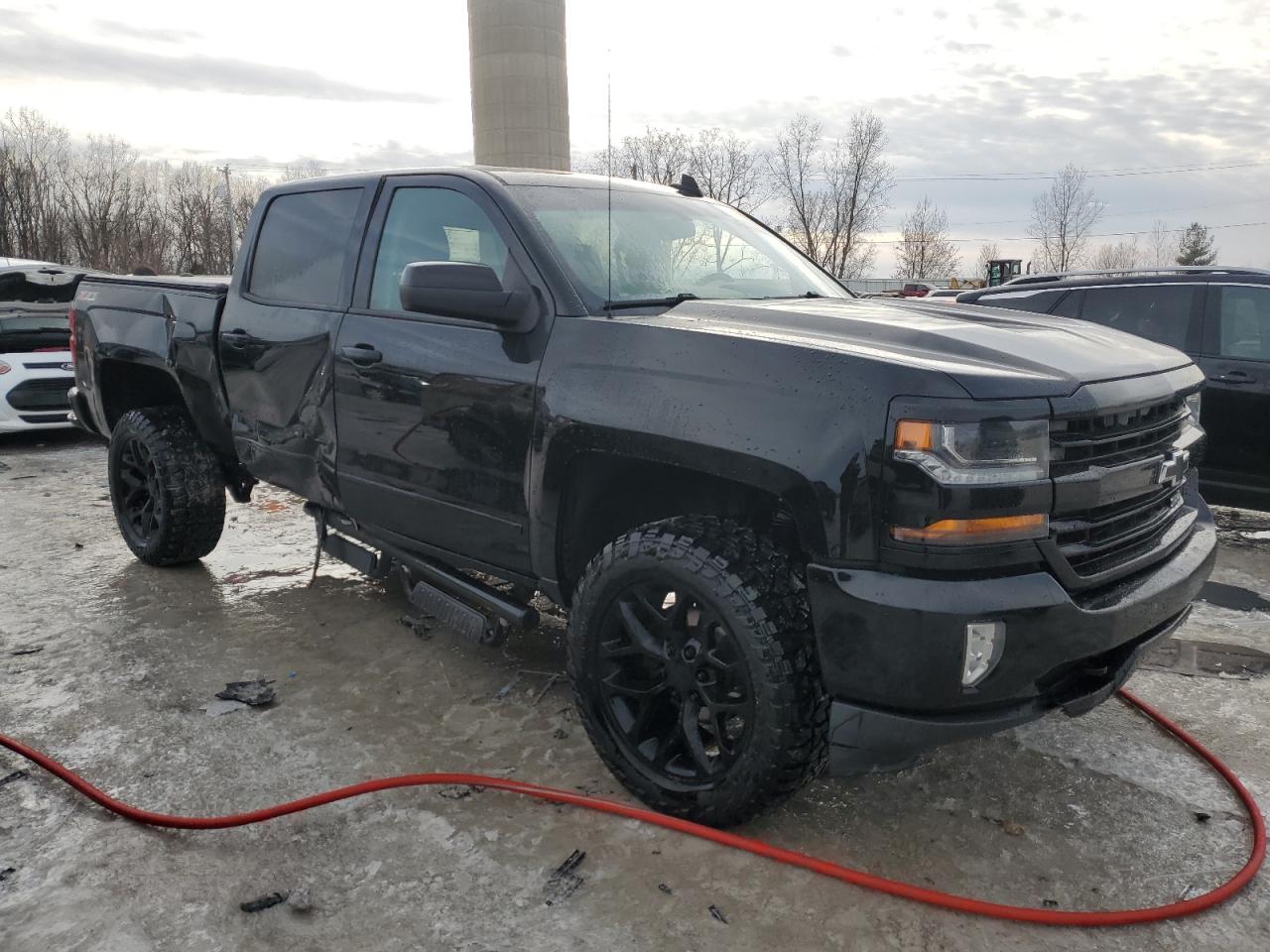 2016 Chevrolet Silverado - Image 4